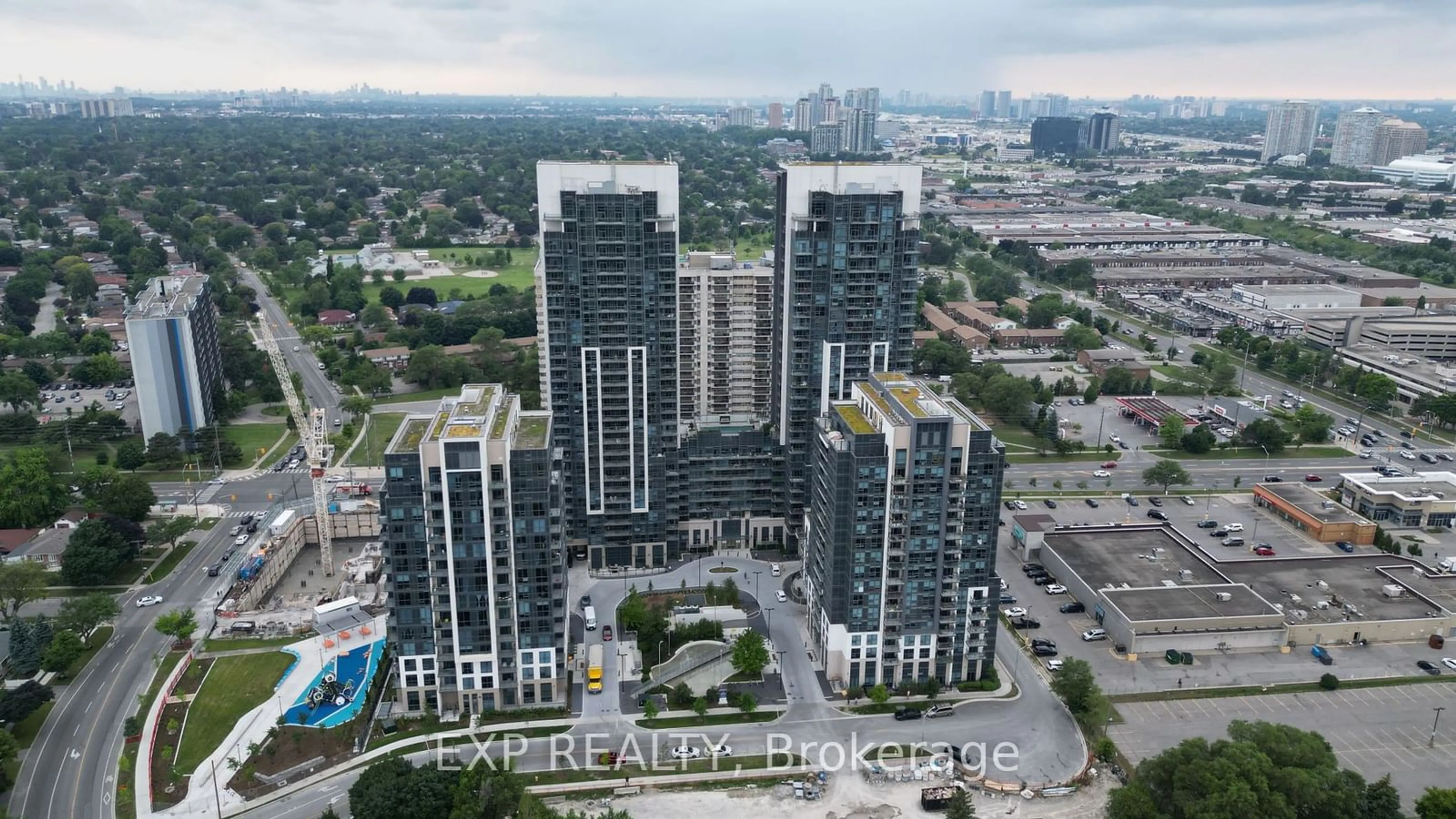 A pic from exterior of the house or condo for 30 Meadowglen Pl #1702, Toronto Ontario M1G 0A6