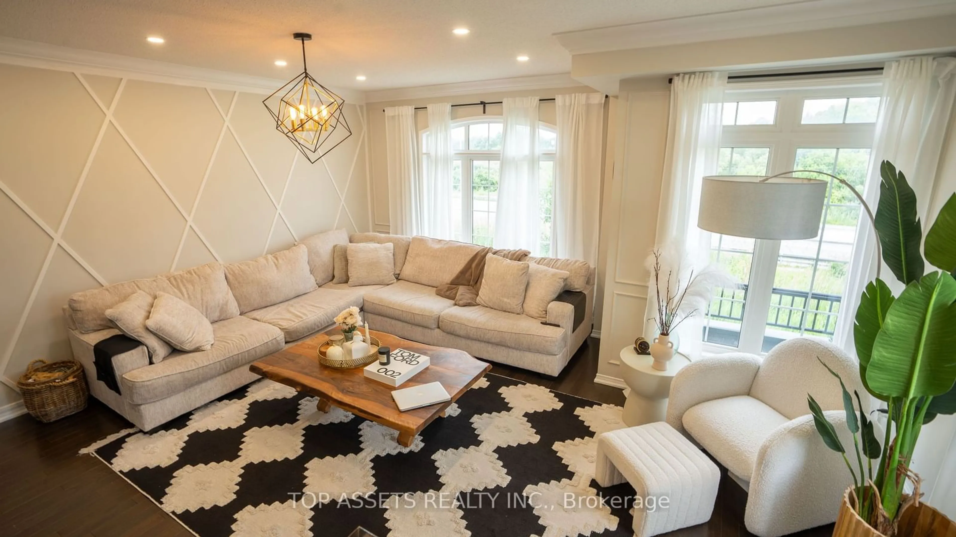 Living room for 46 Quarrie Lane, Ajax Ontario L1T 0N1