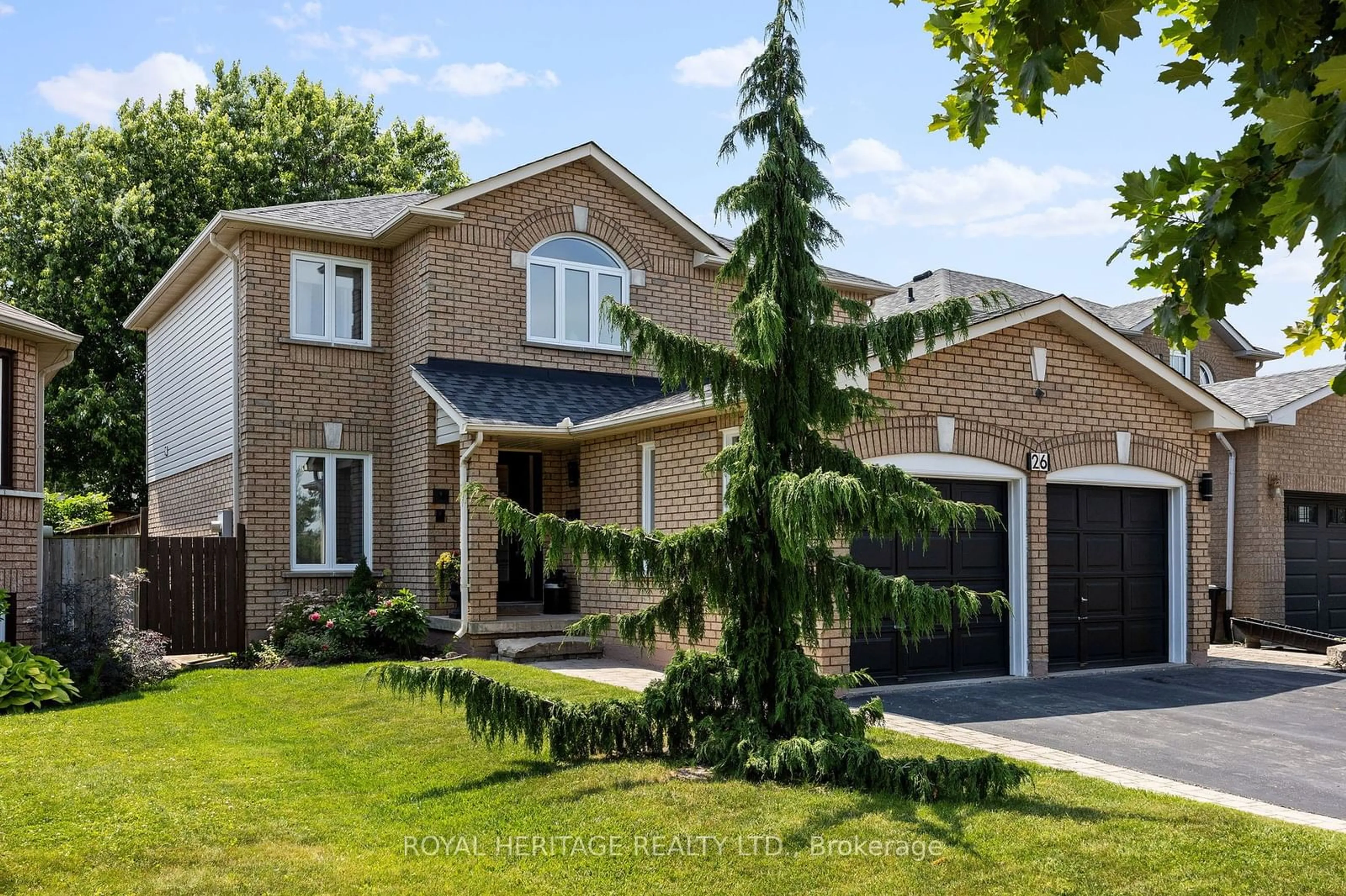 Home with brick exterior material for 26 Laurelwood St, Clarington Ontario L1C 4Z4