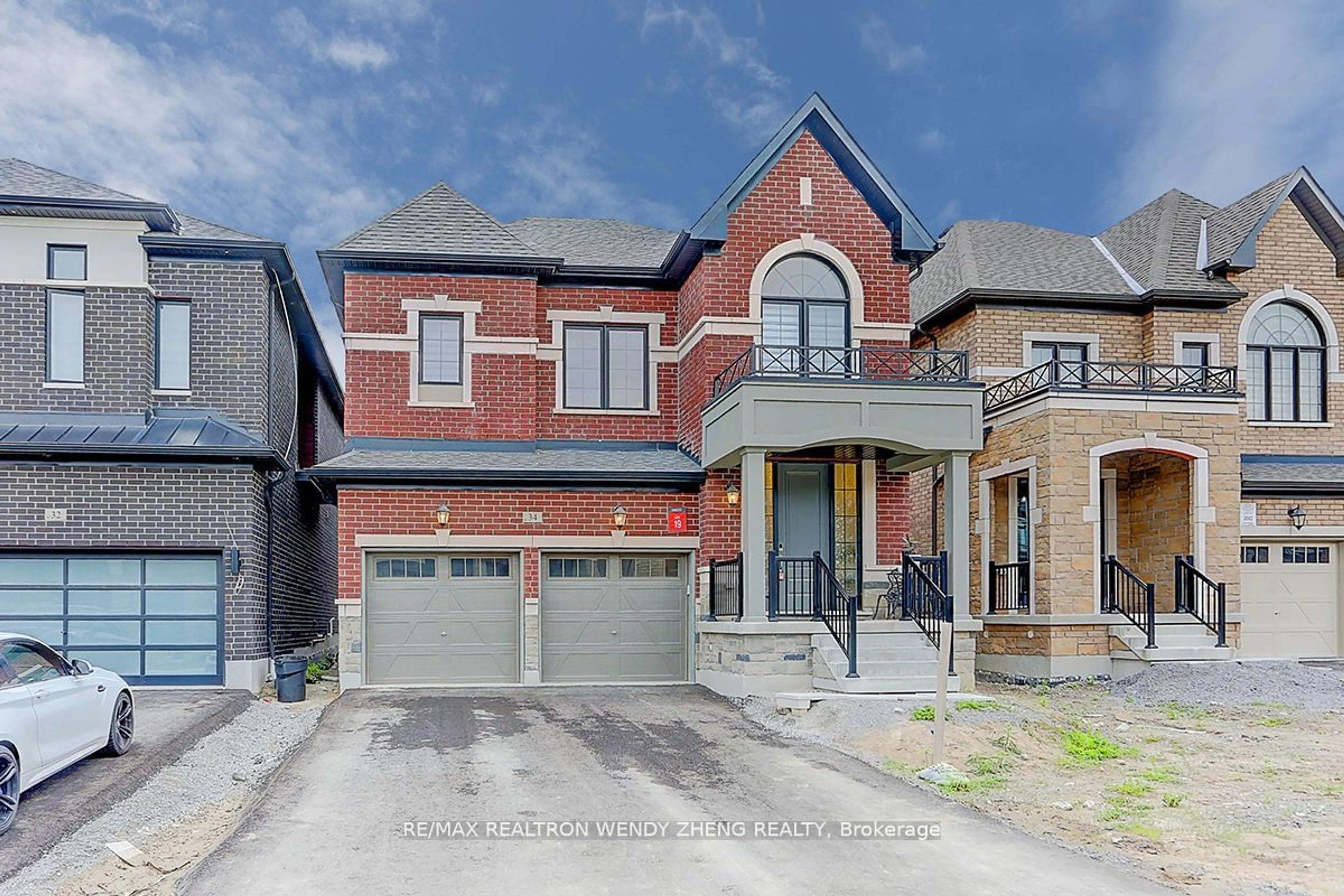 Home with brick exterior material for 34 Armilia Pl, Whitby Ontario L1P 0P8