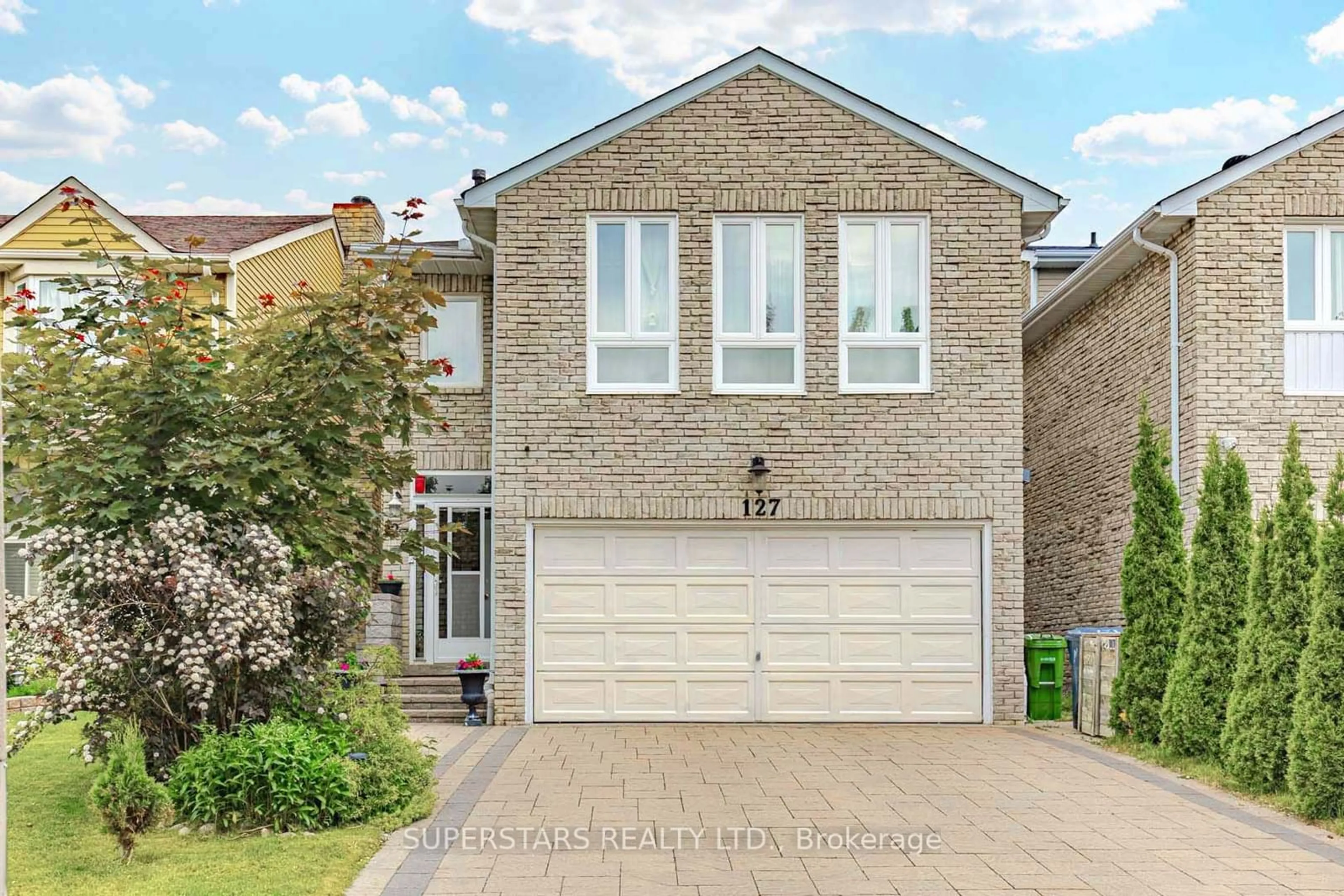 Home with brick exterior material for 127 Sandyhook Sq, Toronto Ontario M1W 3N6