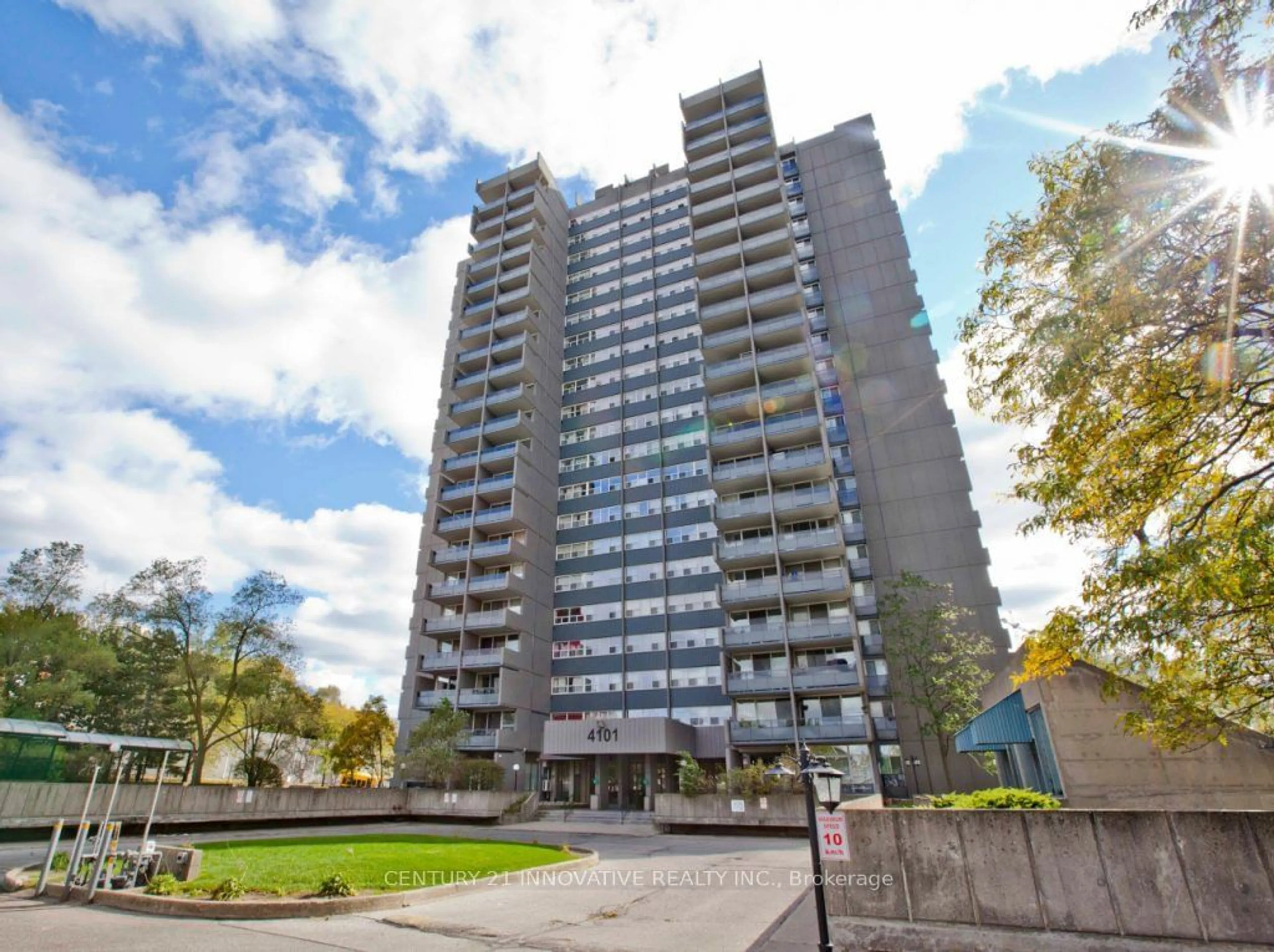 A pic from exterior of the house or condo for 4101 Sheppard Ave #406, Toronto Ontario M1S 3H3