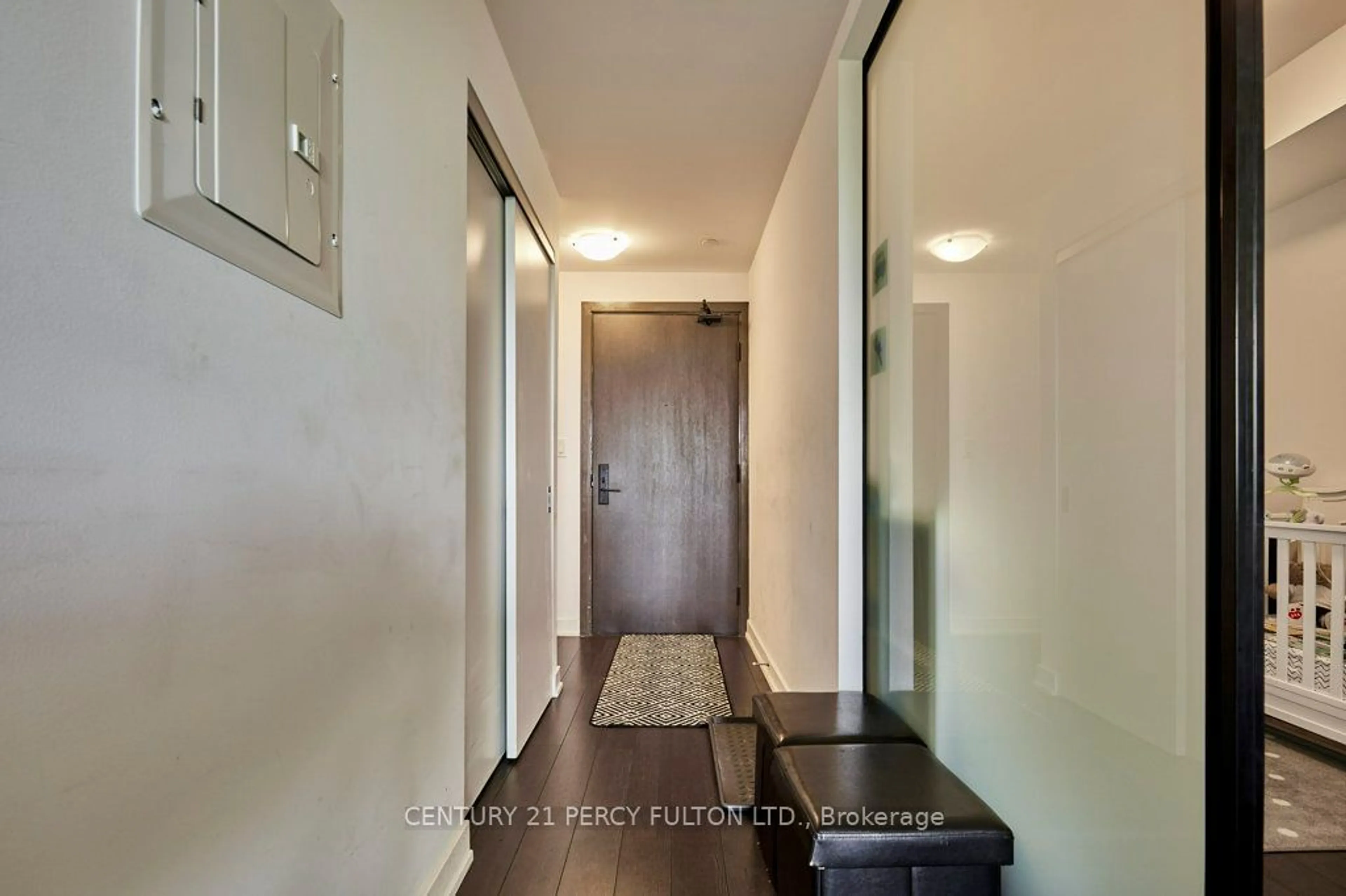 Indoor entryway for 2799 Kingston Rd #628, Toronto Ontario M1M 0E3