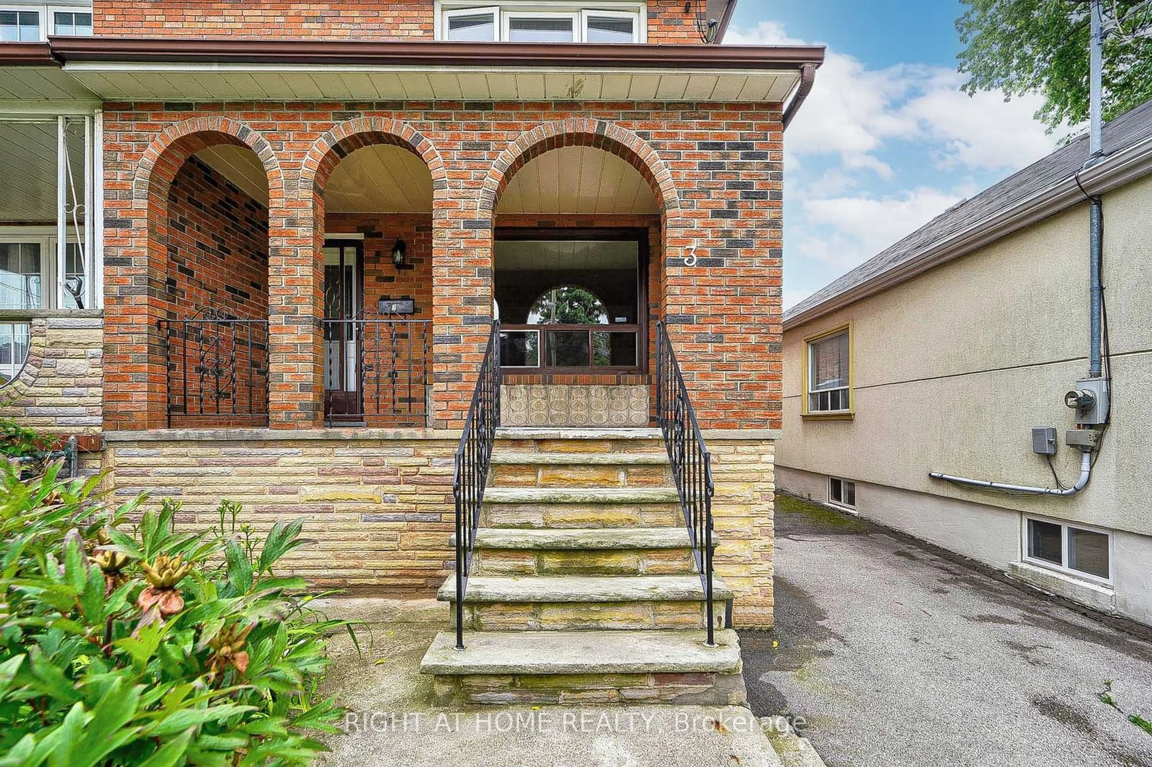 Home with brick exterior material for 3 Moira Ave, Toronto Ontario M1K 1B5