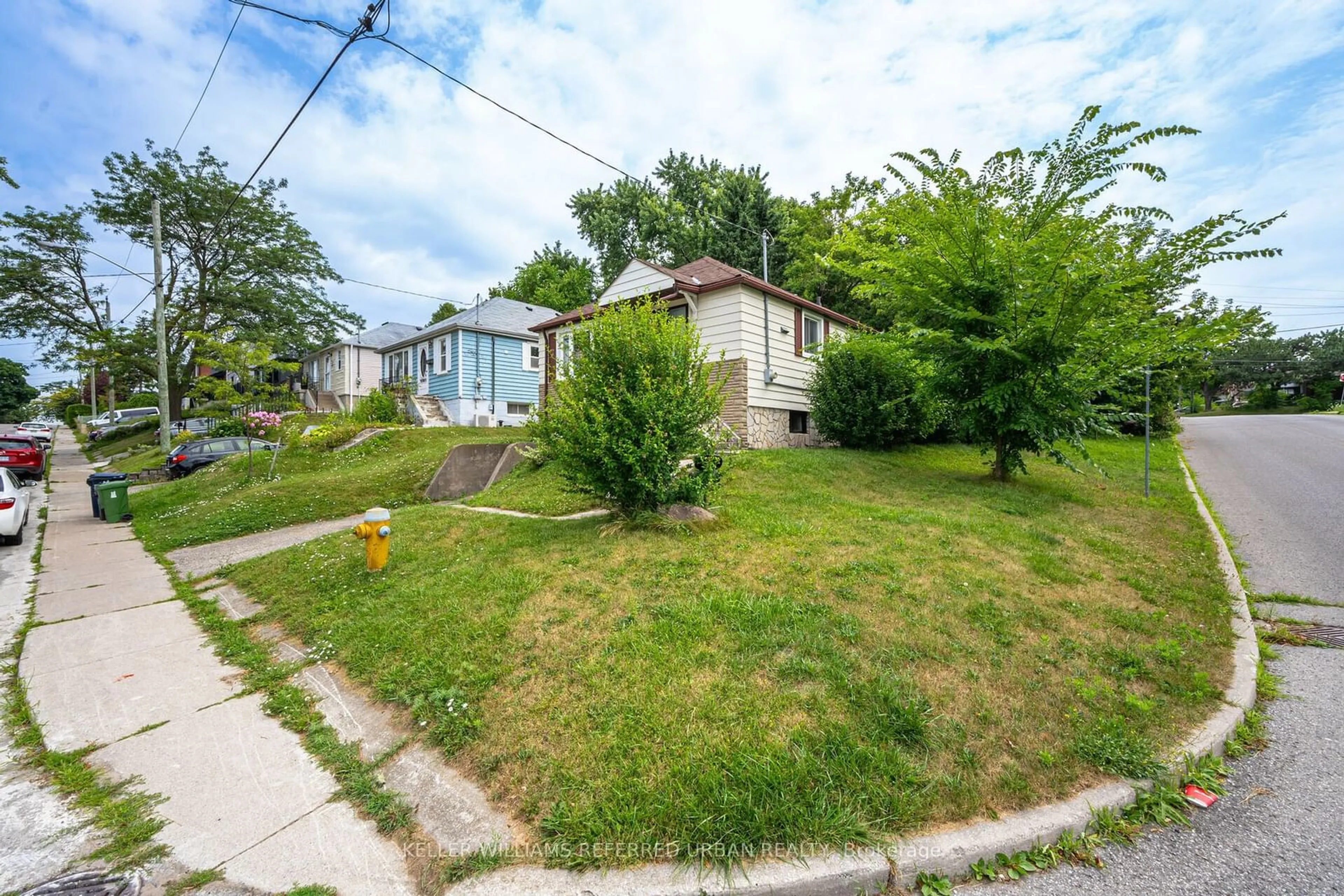 Street view for 21 Bexhill Ave, Toronto Ontario M1L 3B7