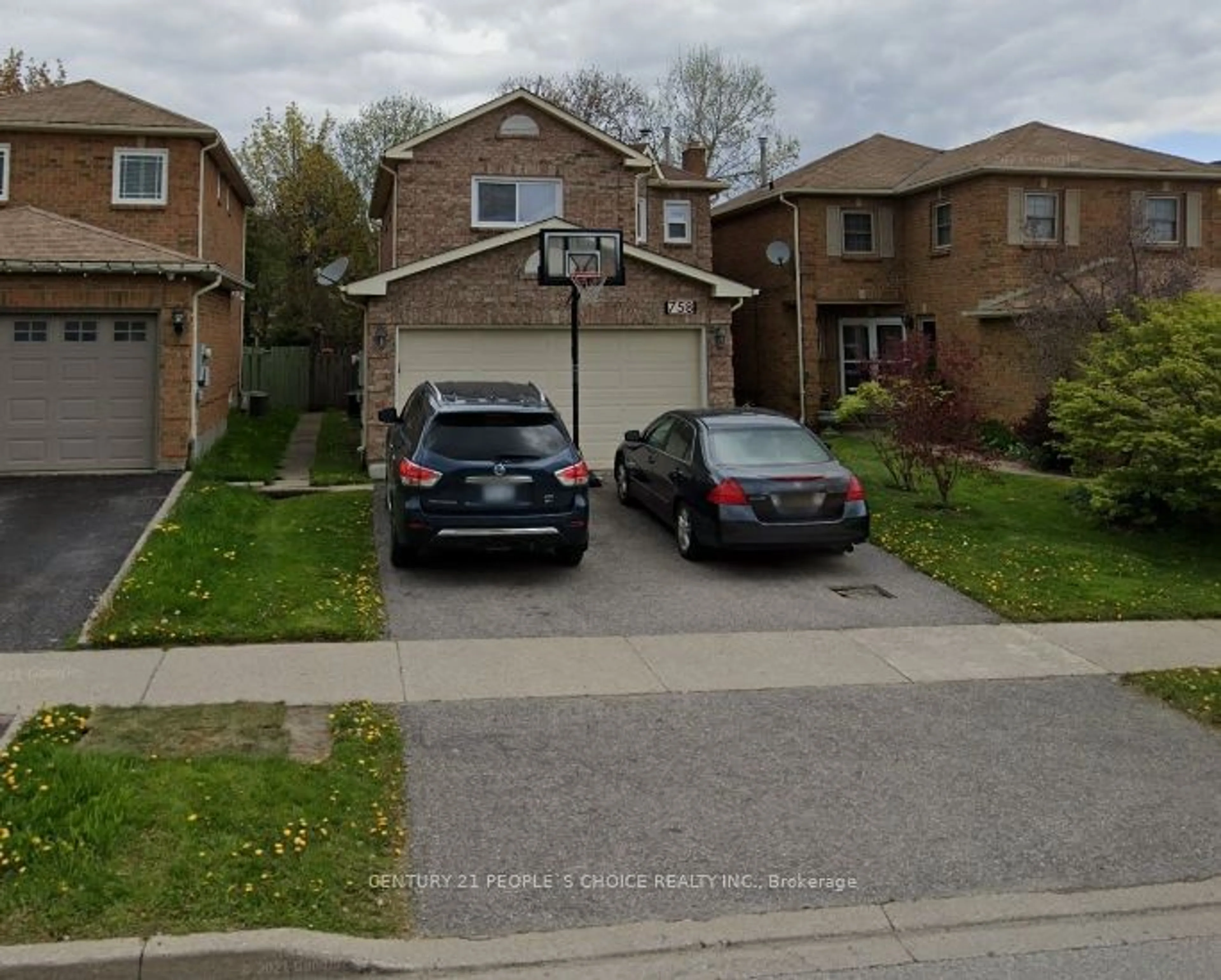 Frontside or backside of a home for 758 Aspen Rd, Pickering Ontario L1V 3S3