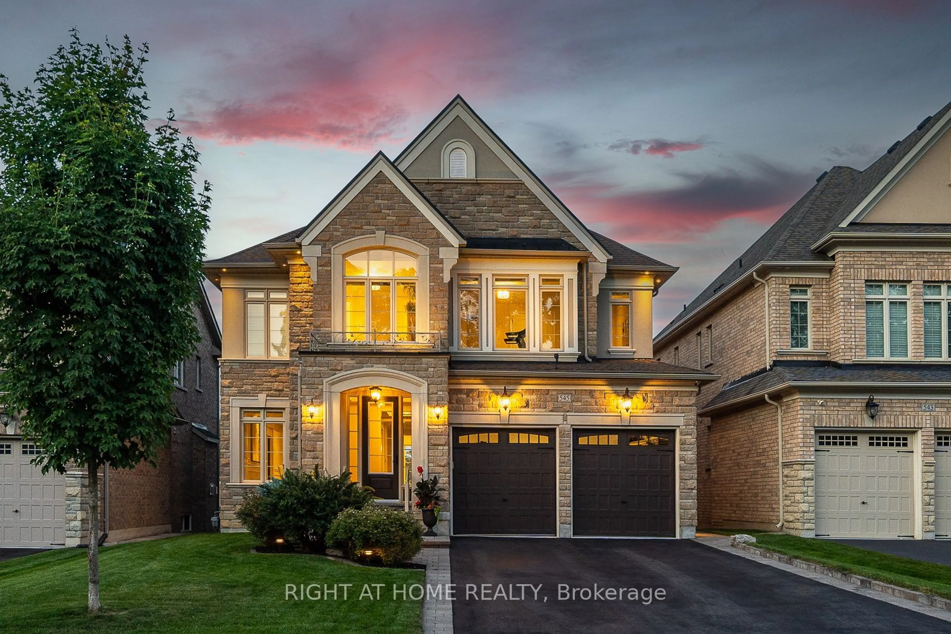 Home with brick exterior material for 545 Cliffview Rd, Pickering Ontario L1W 0B2