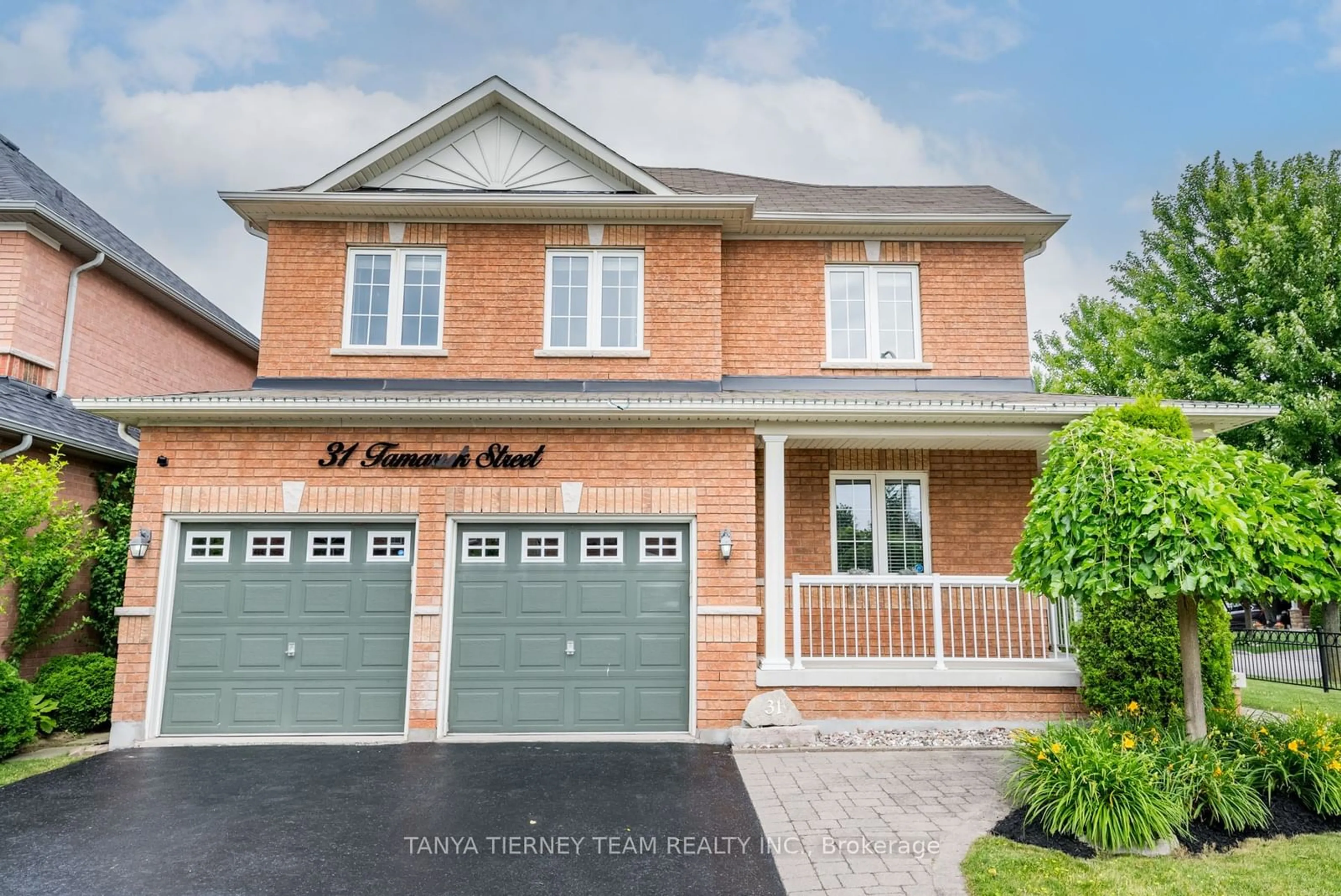 Home with brick exterior material for 31 Tamarisk St, Whitby Ontario L1R 3N3