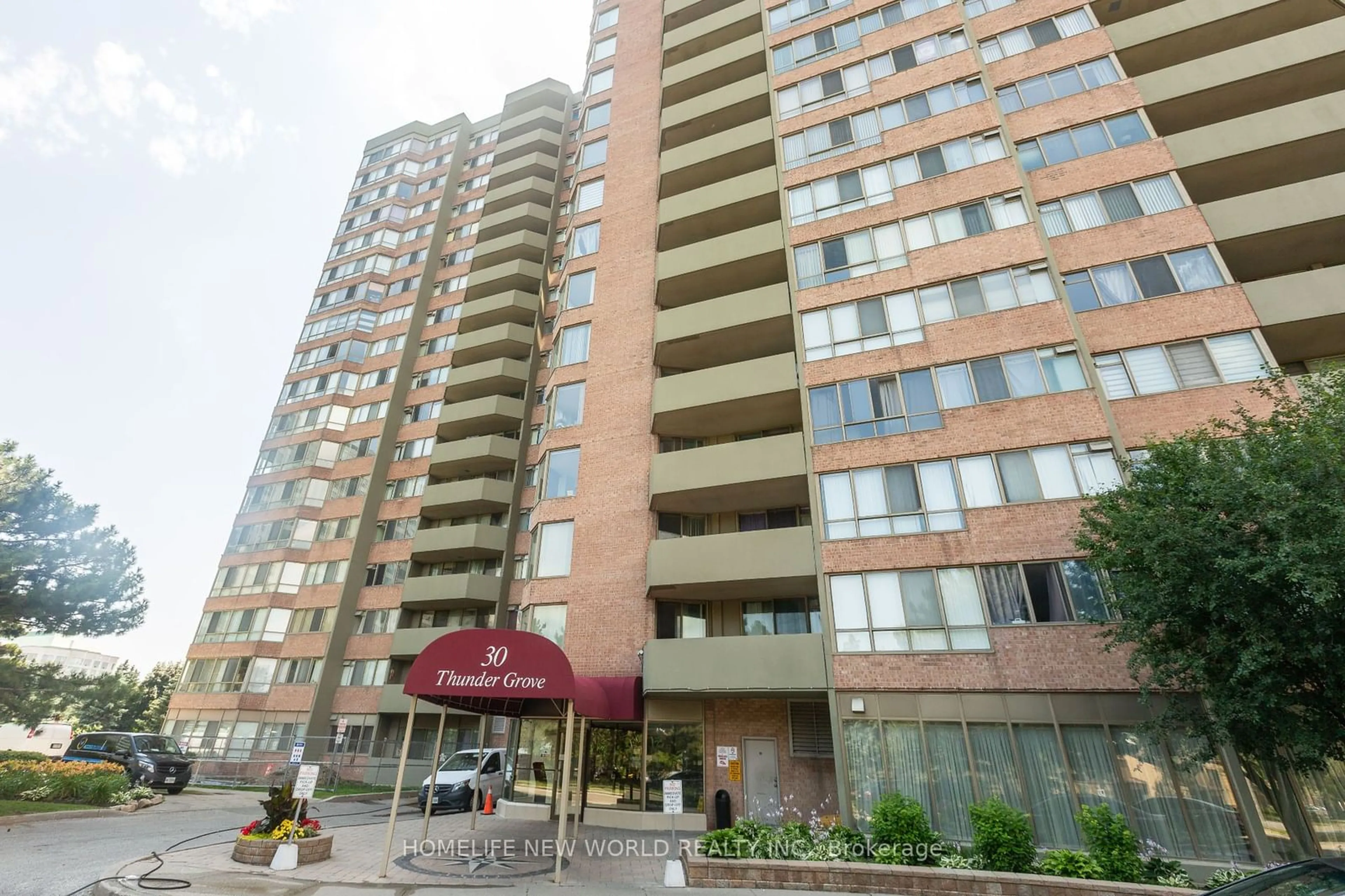 A pic from exterior of the house or condo for 30 Thunder Grve #310, Toronto Ontario M1V 4A3