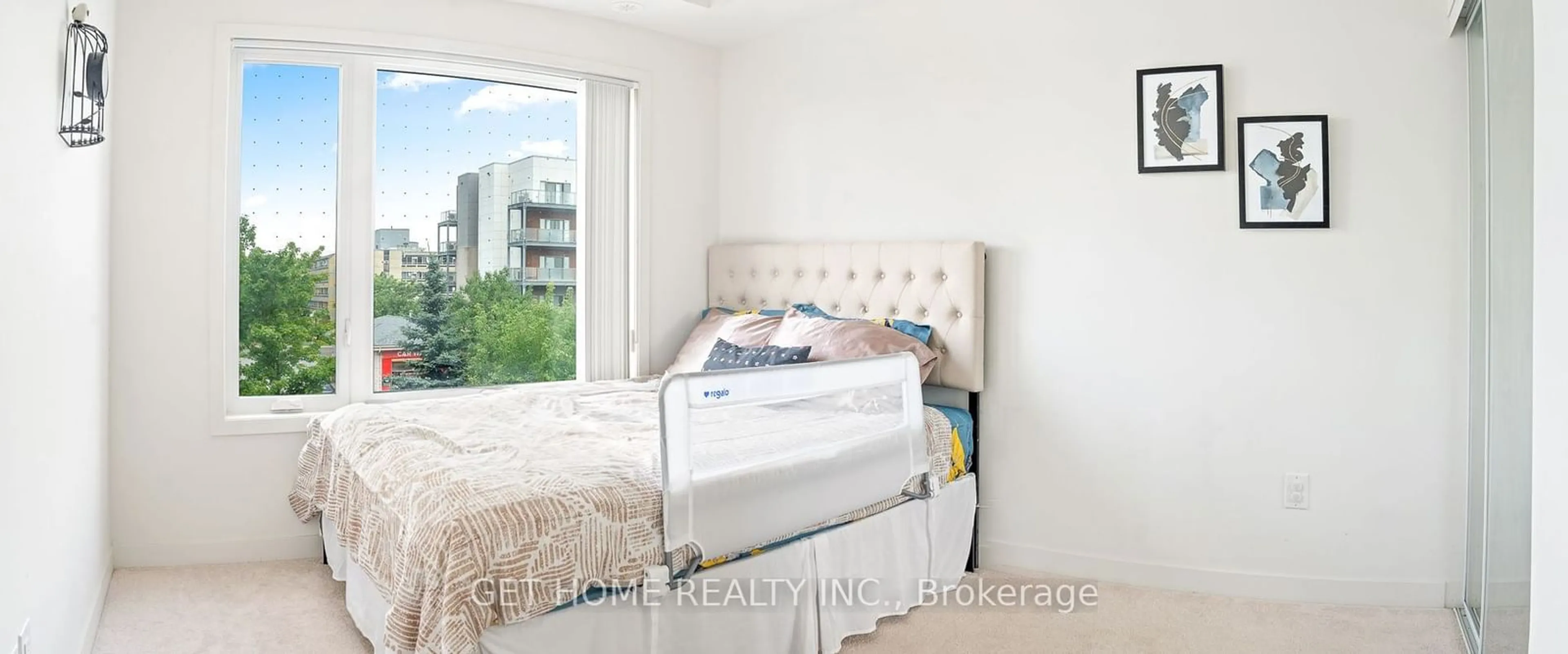 Bedroom for 20 Orchid Place Dr #302, Toronto Ontario M1B 0E1