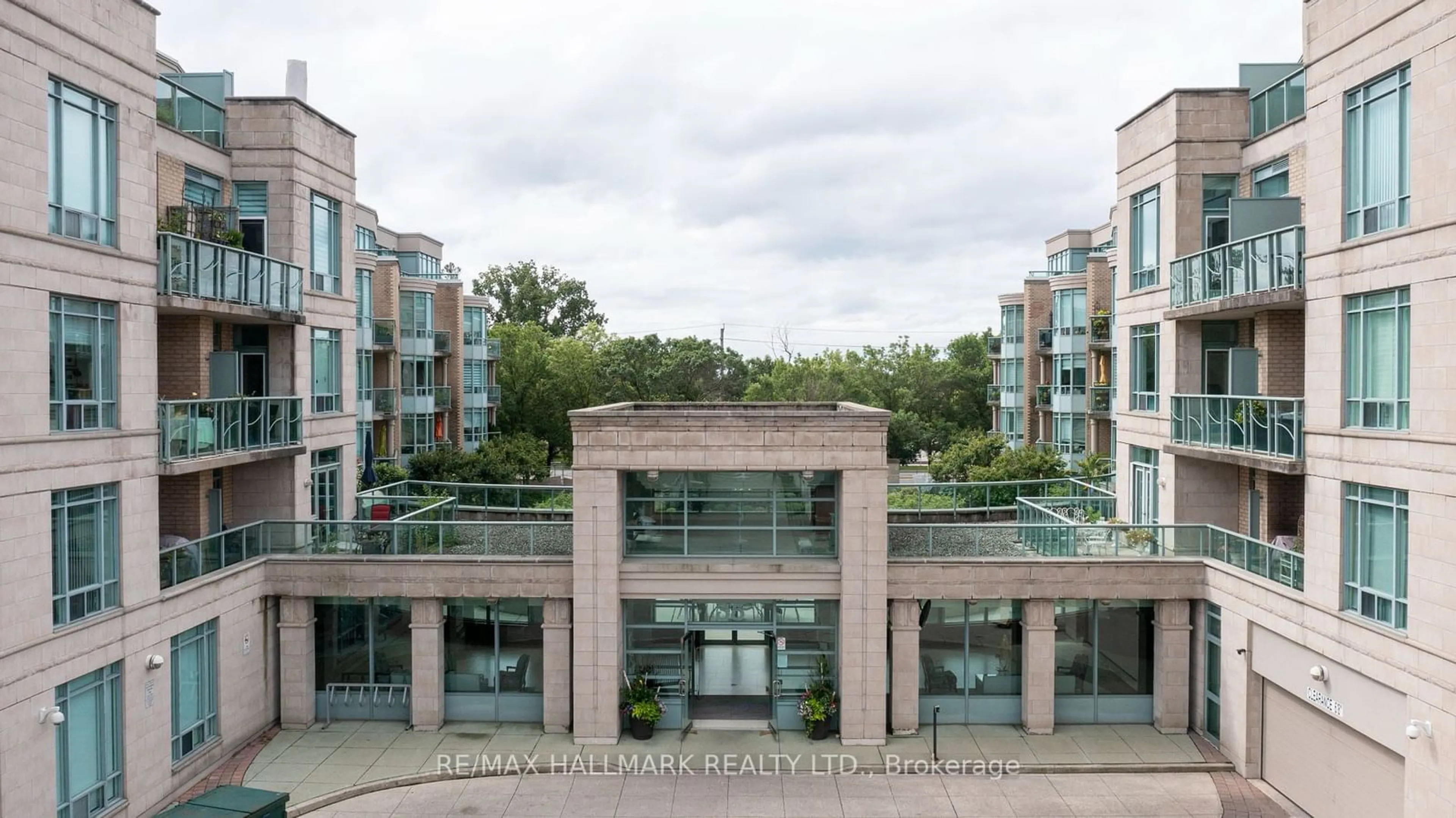 A pic from exterior of the house or condo for 35 Boardwalk Dr #205, Toronto Ontario M4L 3Z8