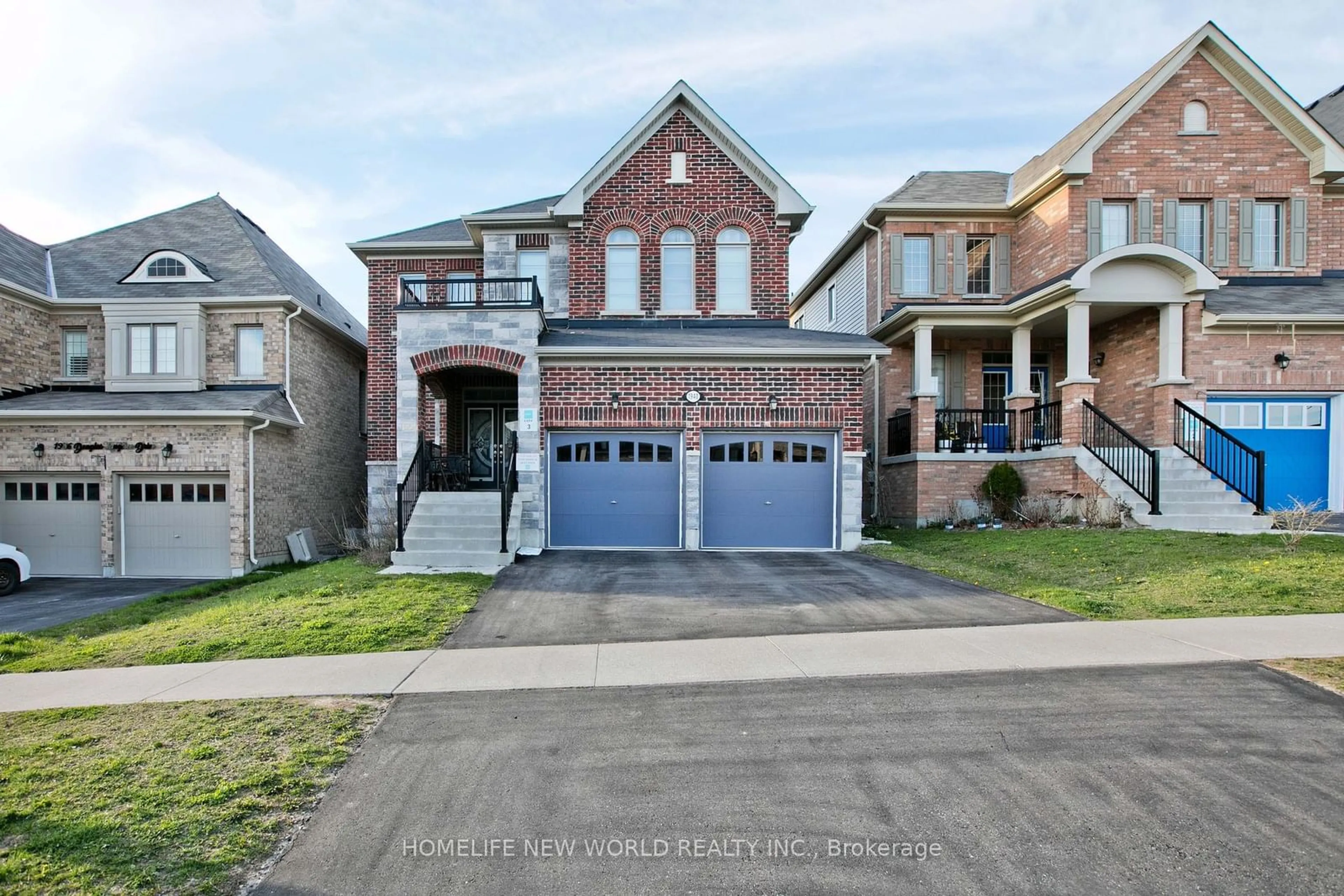 Frontside or backside of a home for 1940 Douglas Langtree Dr, Oshawa Ontario L1K 0Y6