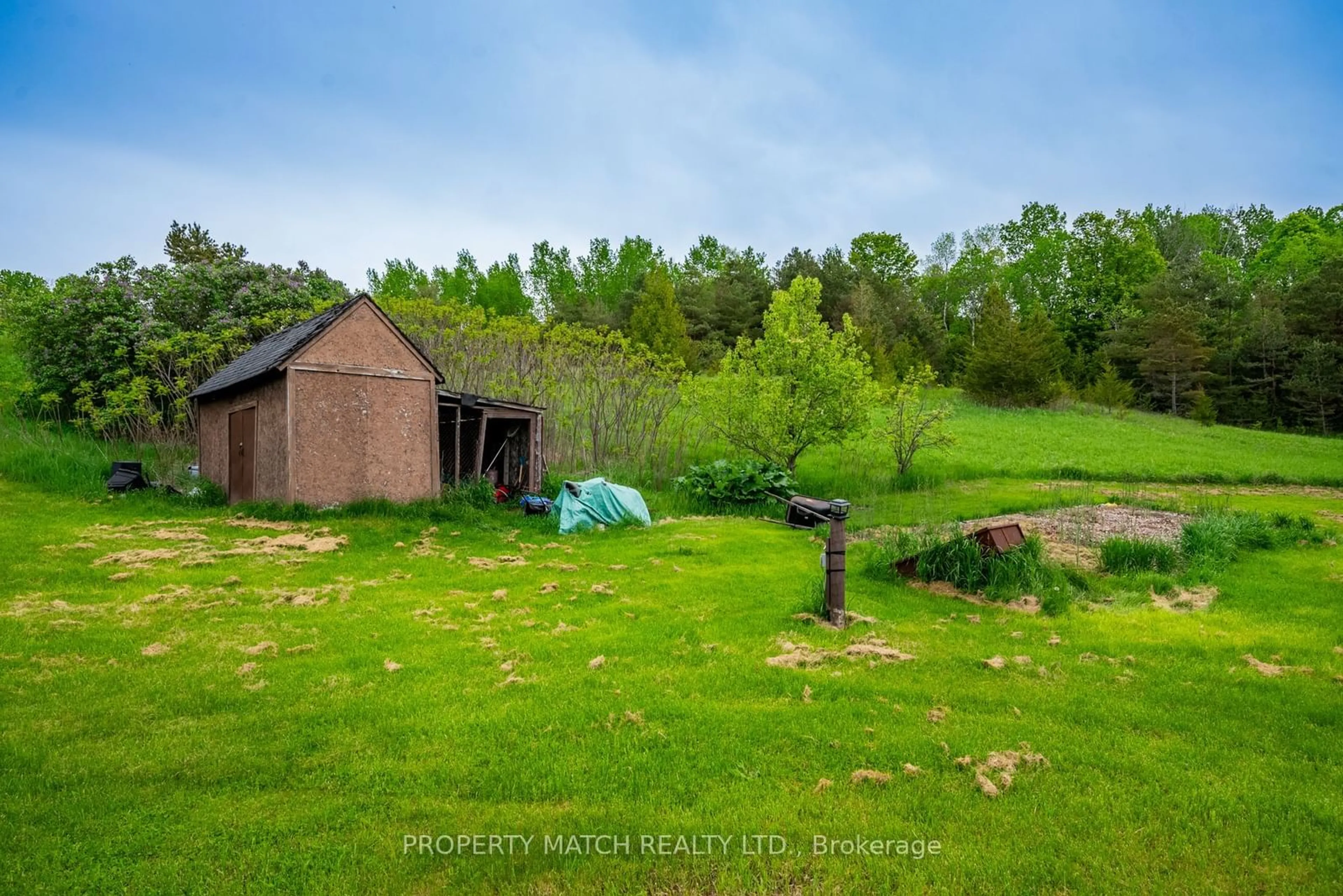 Shed for 367 Stephens Mill Rd, Clarington Ontario L1C 4V7