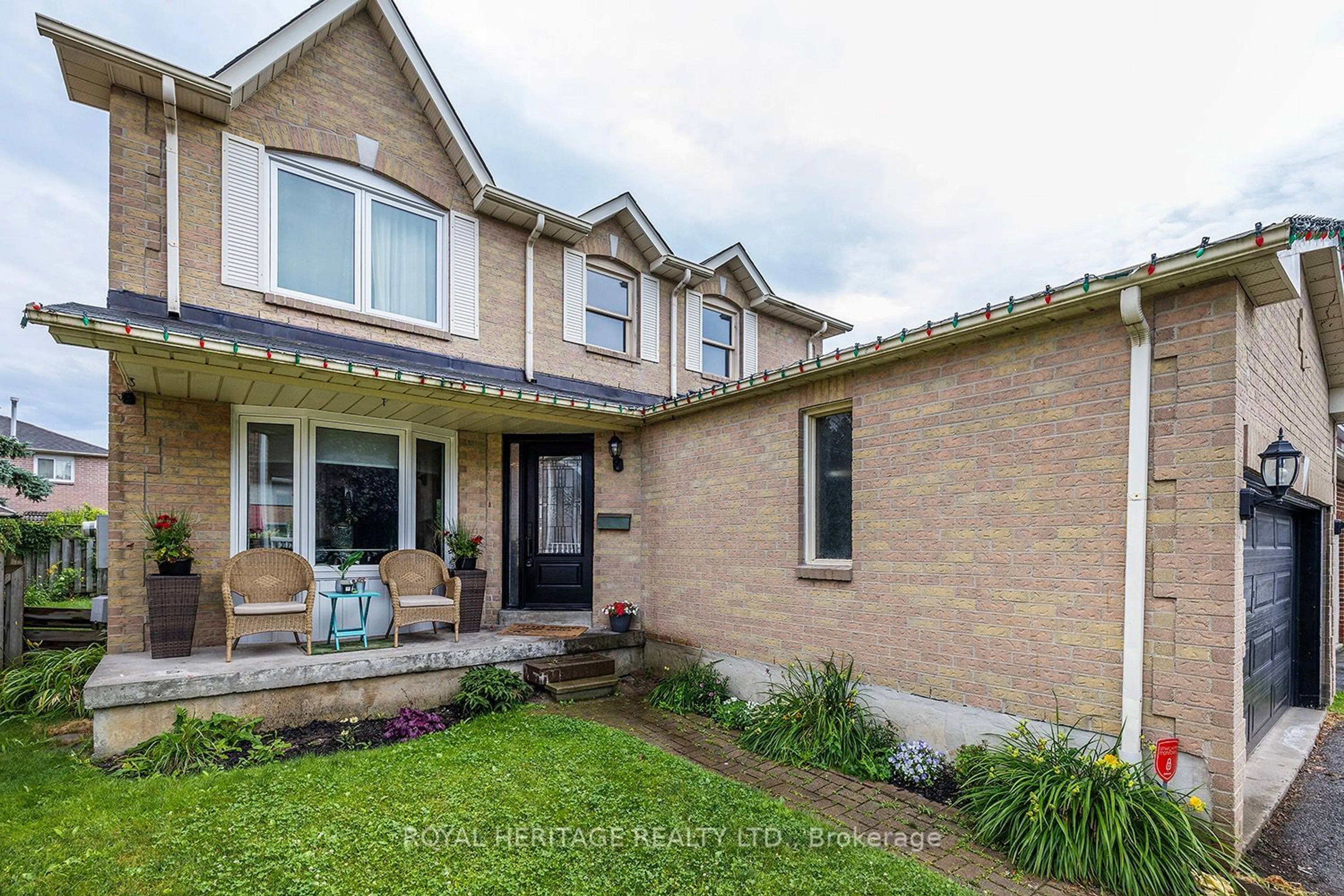 Frontside or backside of a home for 26 Noake Cres, Ajax Ontario L1T 3L4