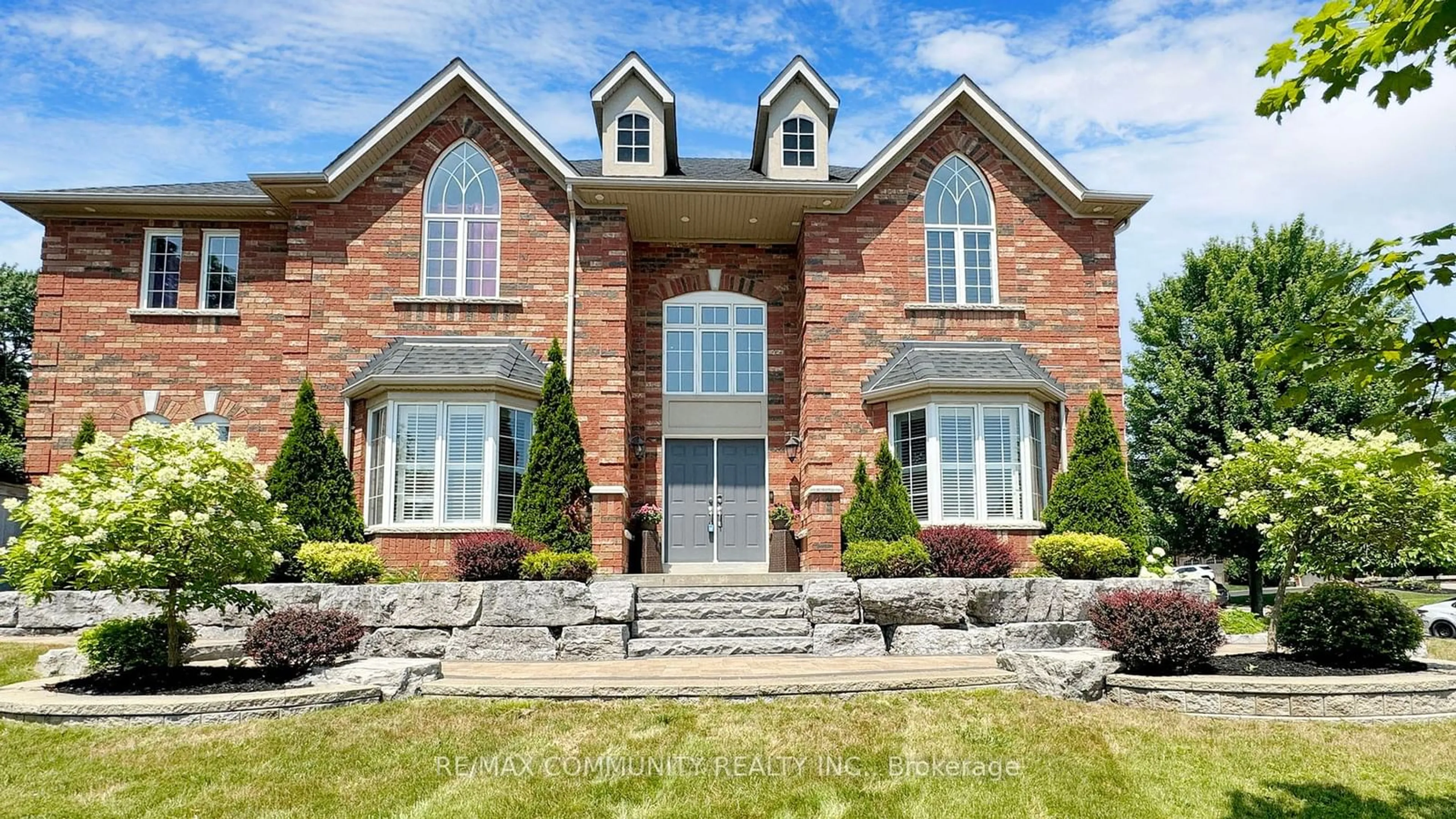 Home with brick exterior material for 730 Longworth Ave, Clarington Ontario L1C 0C7