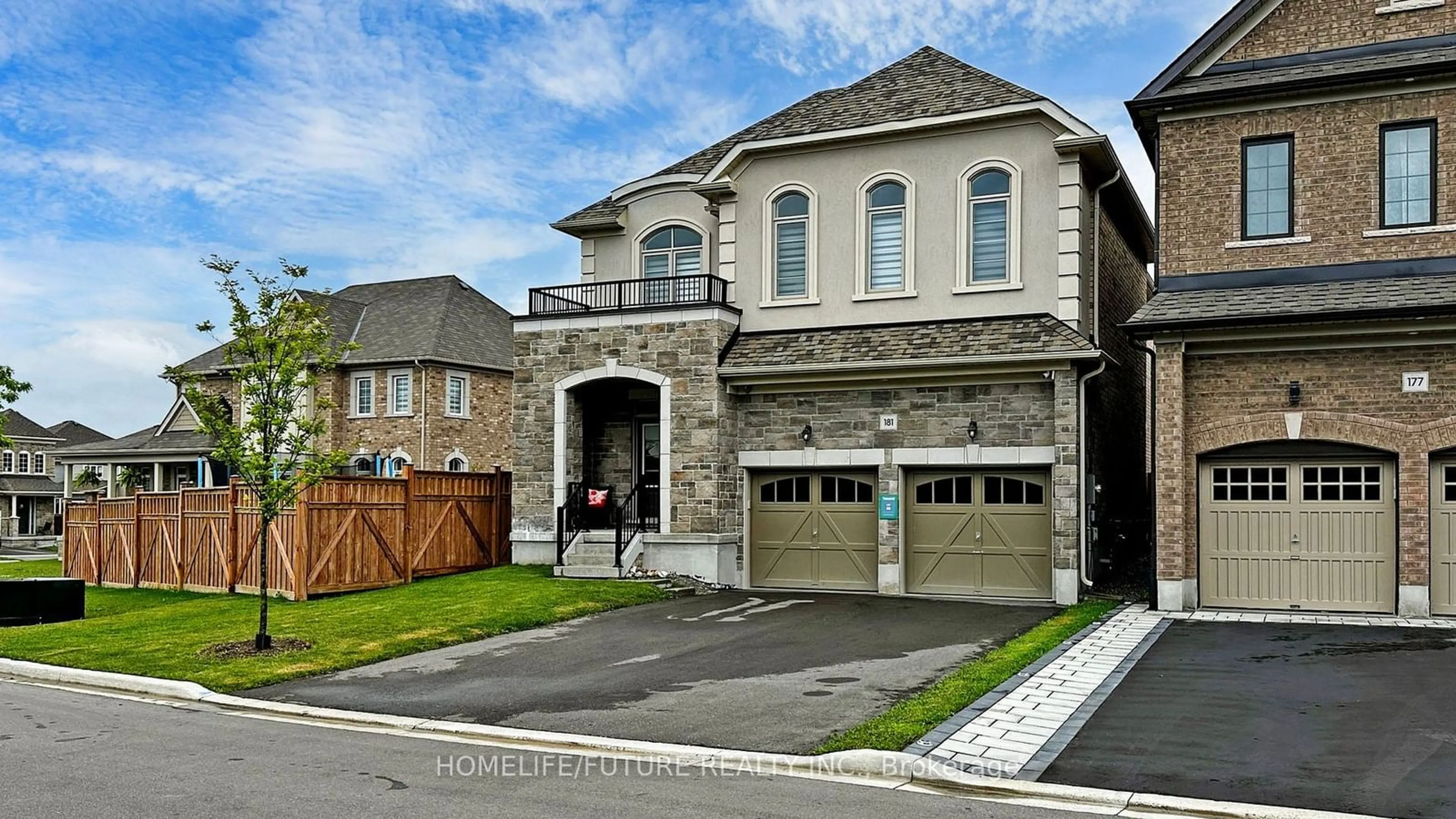 Frontside or backside of a home for 181 Douglas Kemp Cres, Clarington Ontario L1C 7E4