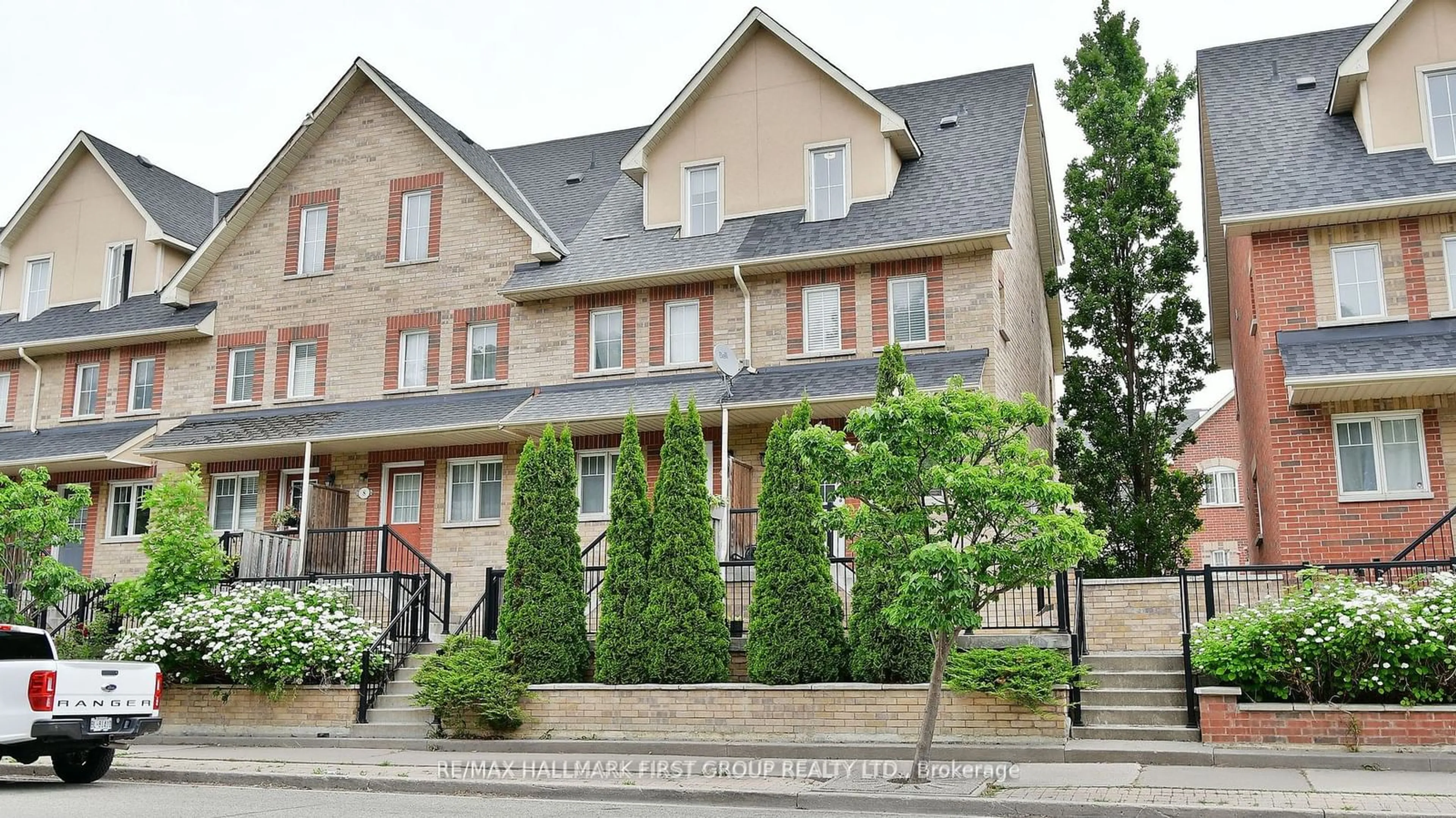 A pic from exterior of the house or condo for 1775 Valley Farm Rd #10, Pickering Ontario L1V 7J9