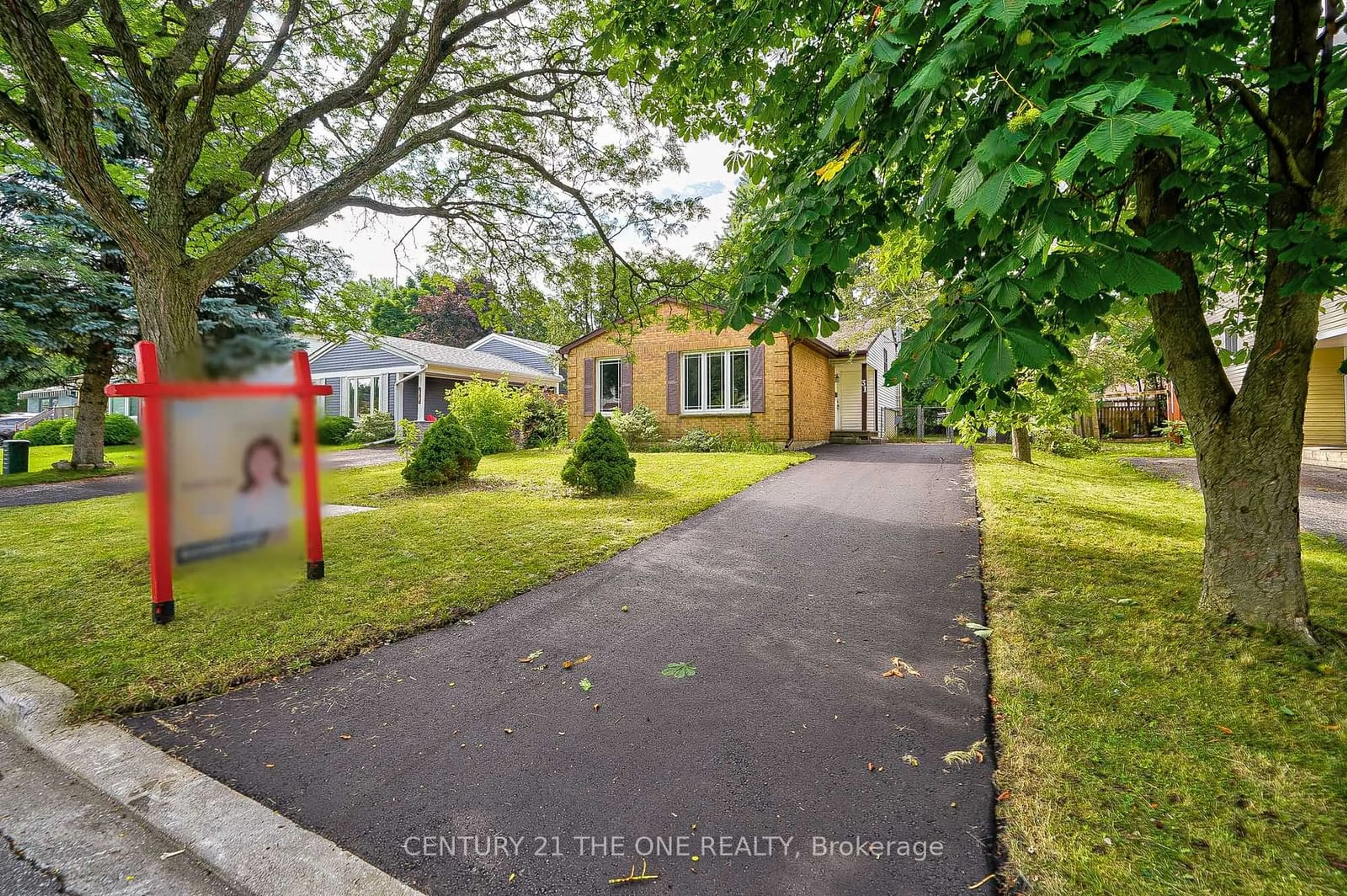 Outside view for 31 Coltman Cres, Toronto Ontario M1B 2A3