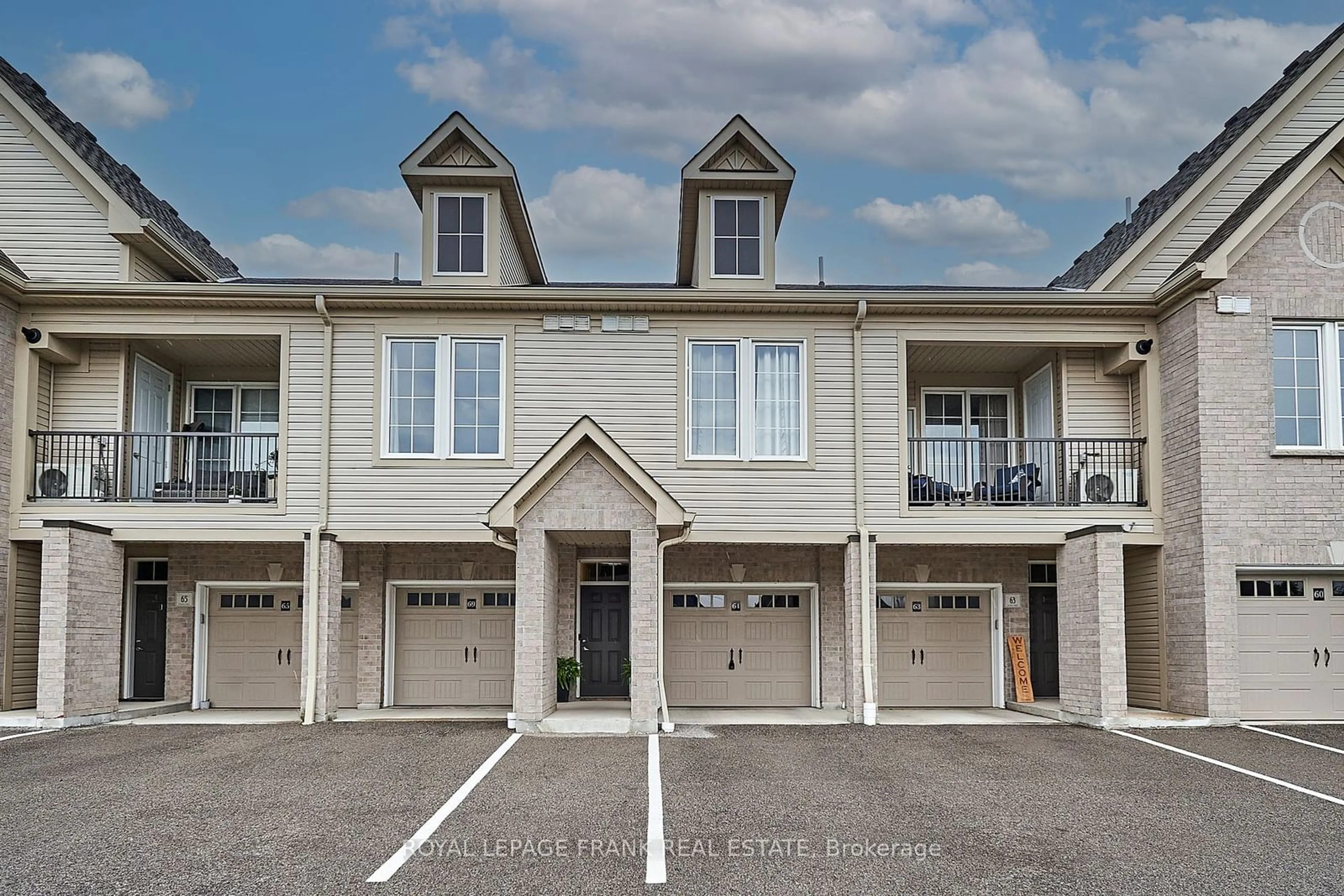 A pic from exterior of the house or condo for 1430 Gord Vinson Ave #64, Clarington Ontario L1E 0J6