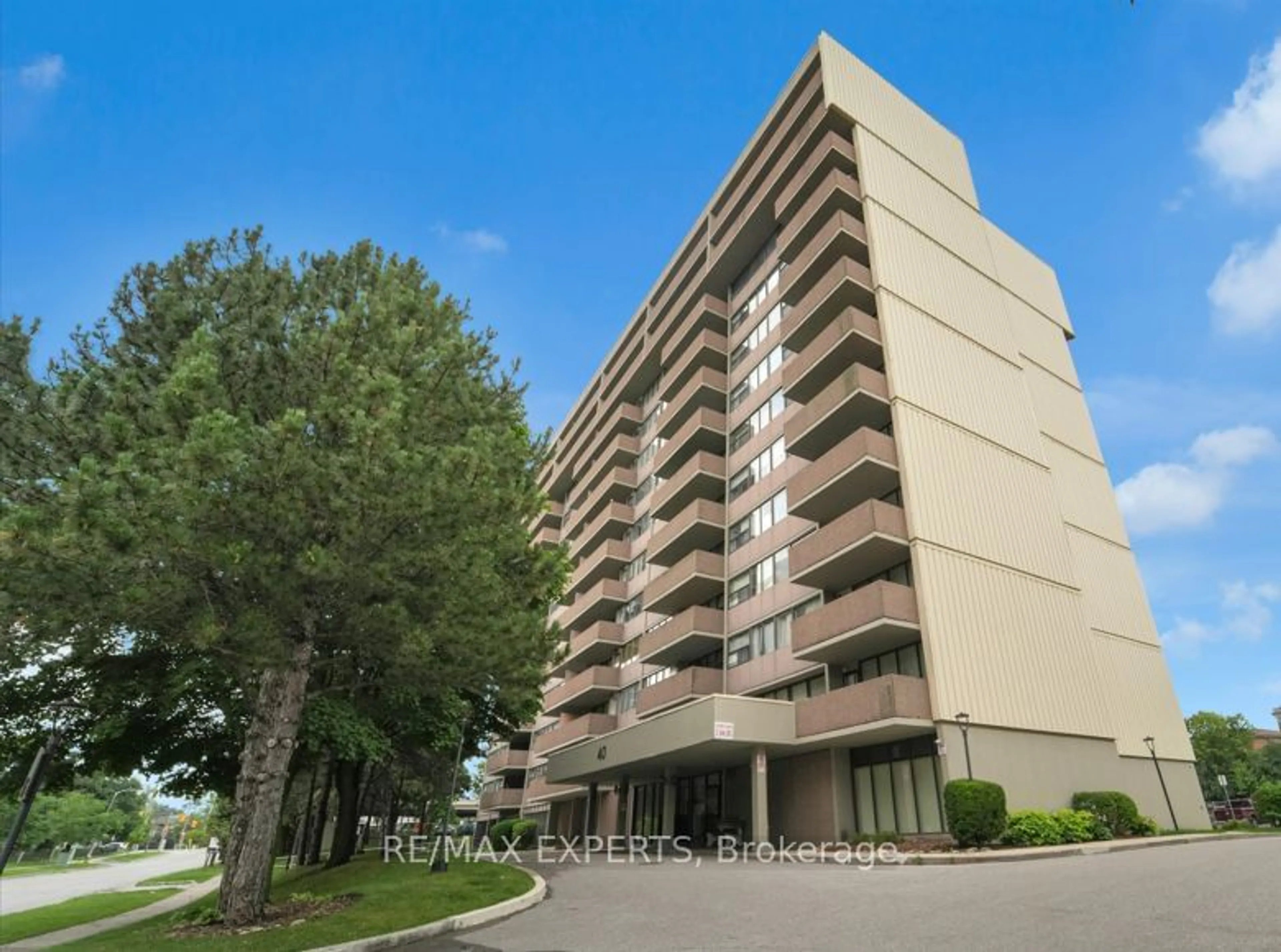 A pic from exterior of the house or condo for 40 Bay Mills Blvd #809, Toronto Ontario M1T 3P5