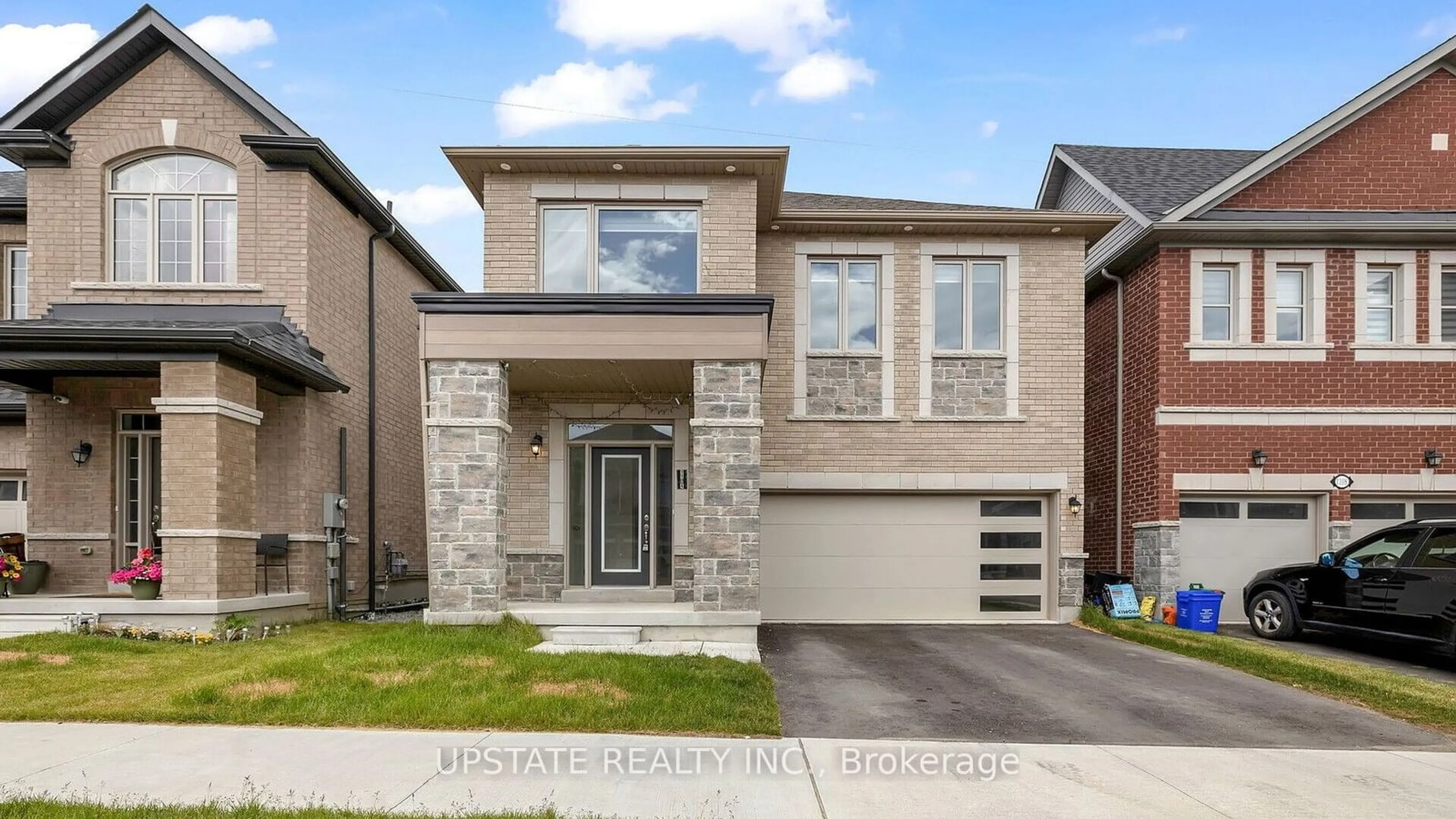 Frontside or backside of a home for 1104 Skyridge Blvd, Pickering Ontario L1X 2R2