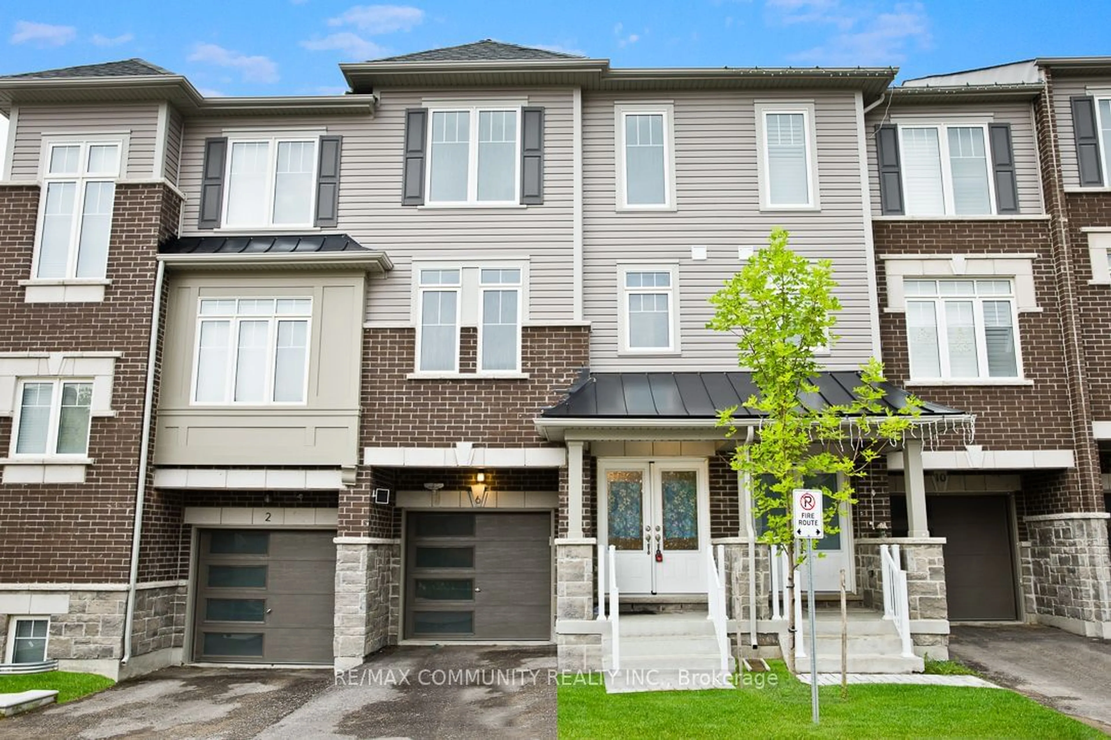 A pic from exterior of the house or condo for 6 Higbee Lane, Clarington Ontario L1C 7H5