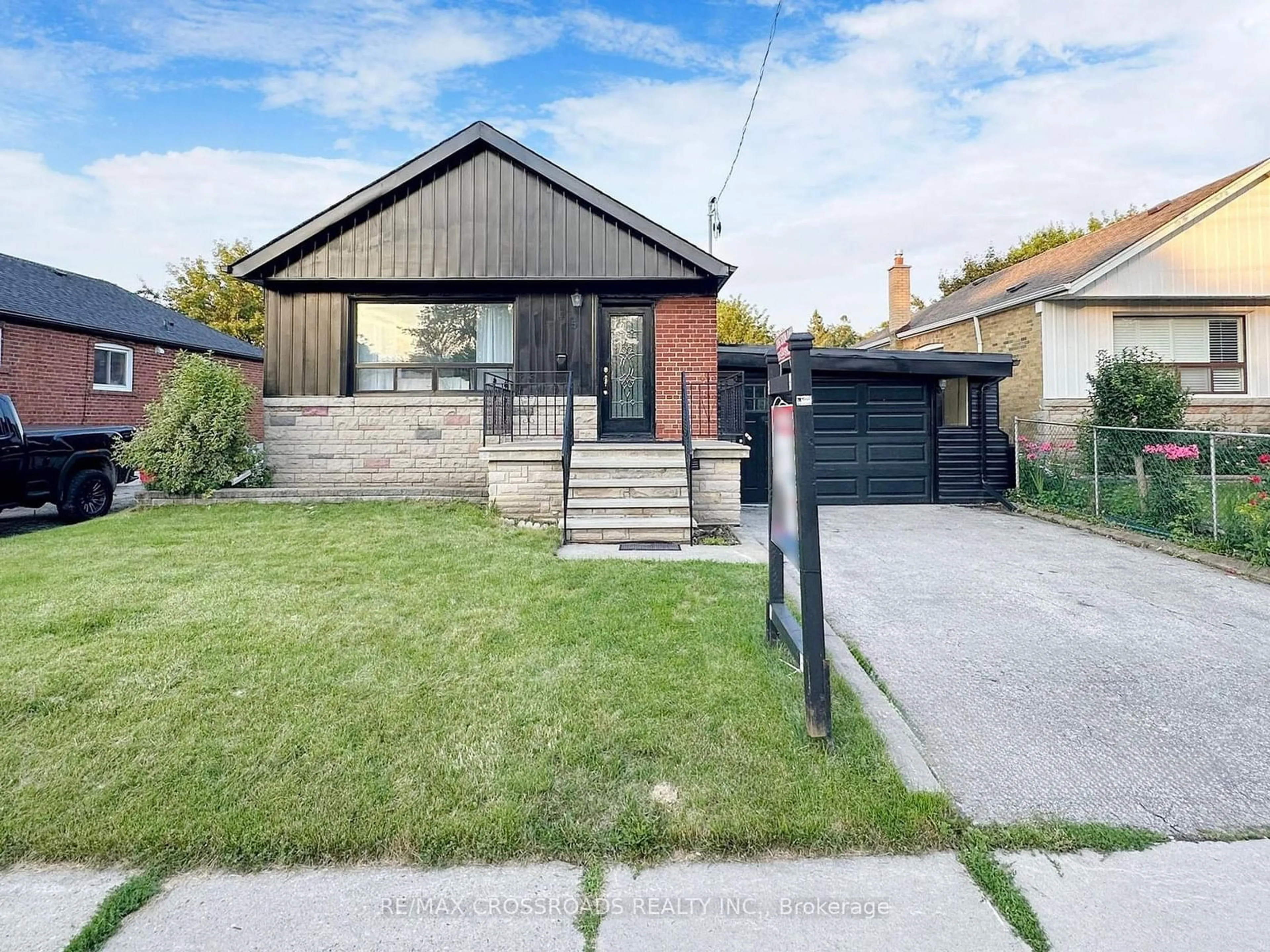 Frontside or backside of a home for 45 Blaisdale Rd, Toronto Ontario M1P 1V9