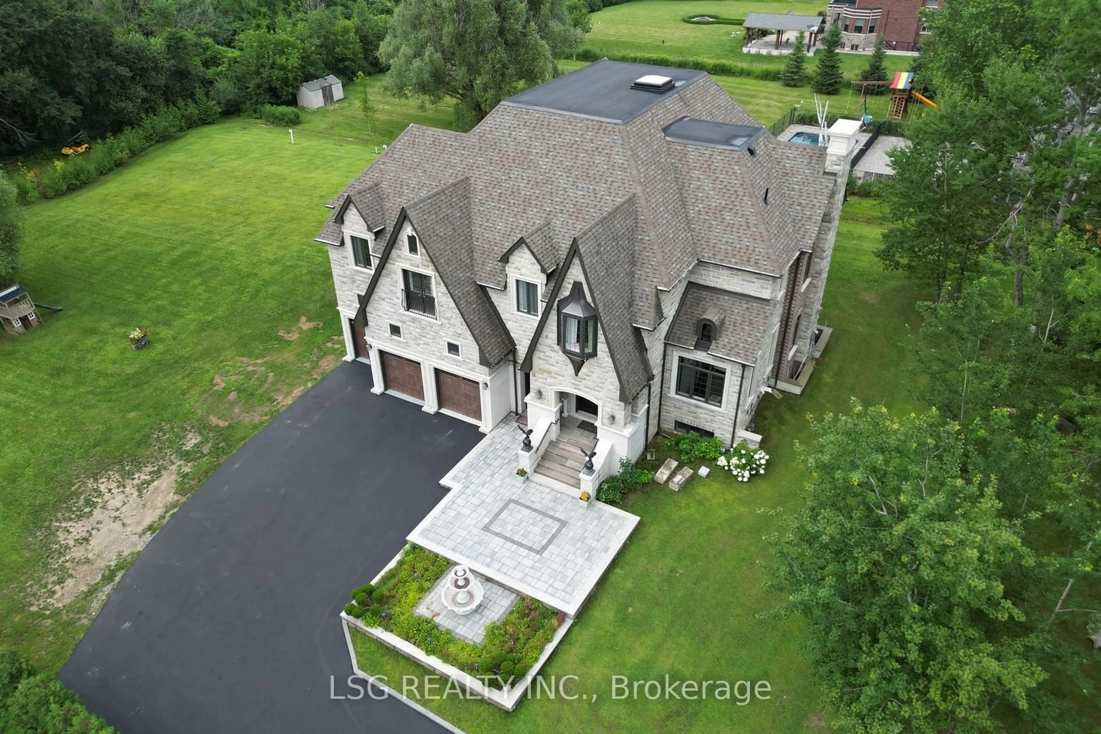 Frontside or backside of a home for 249 5th Concession Rd, Ajax Ontario L1V 2P8