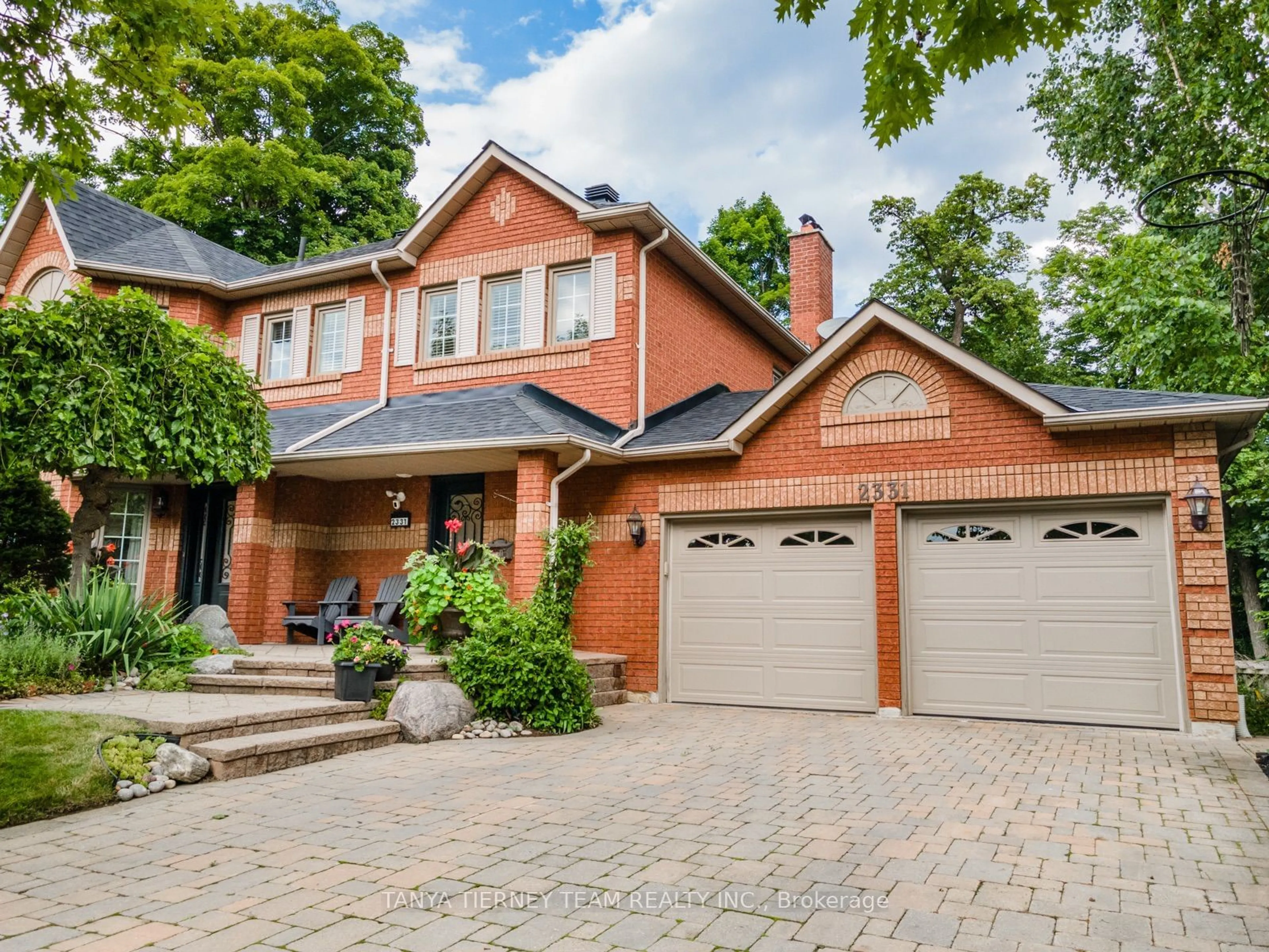 Home with brick exterior material for 2331 Strathmore Cres, Pickering Ontario L1X 2H2