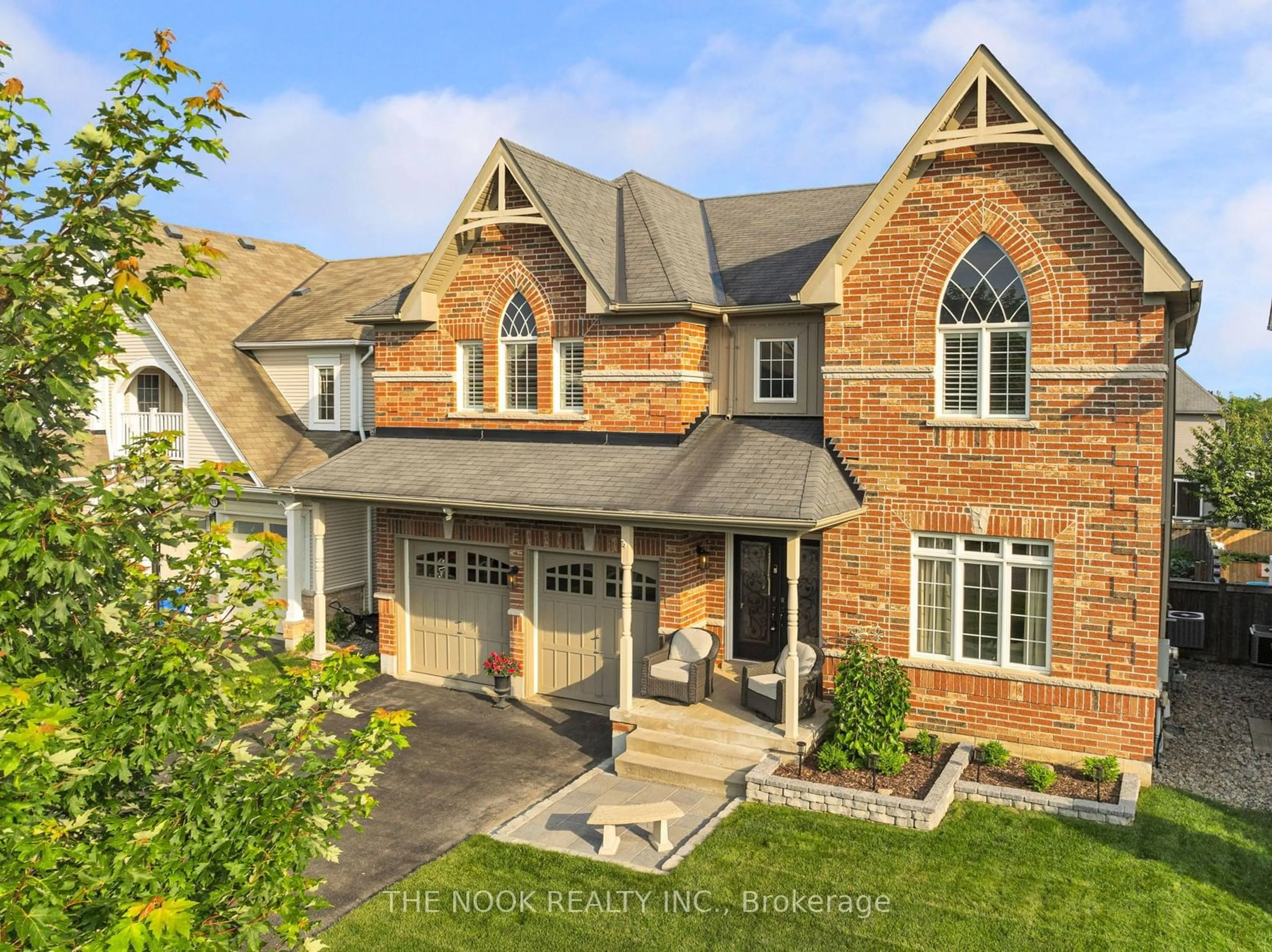 Home with brick exterior material for 15 Colville Ave, Clarington Ontario L1C 0H7