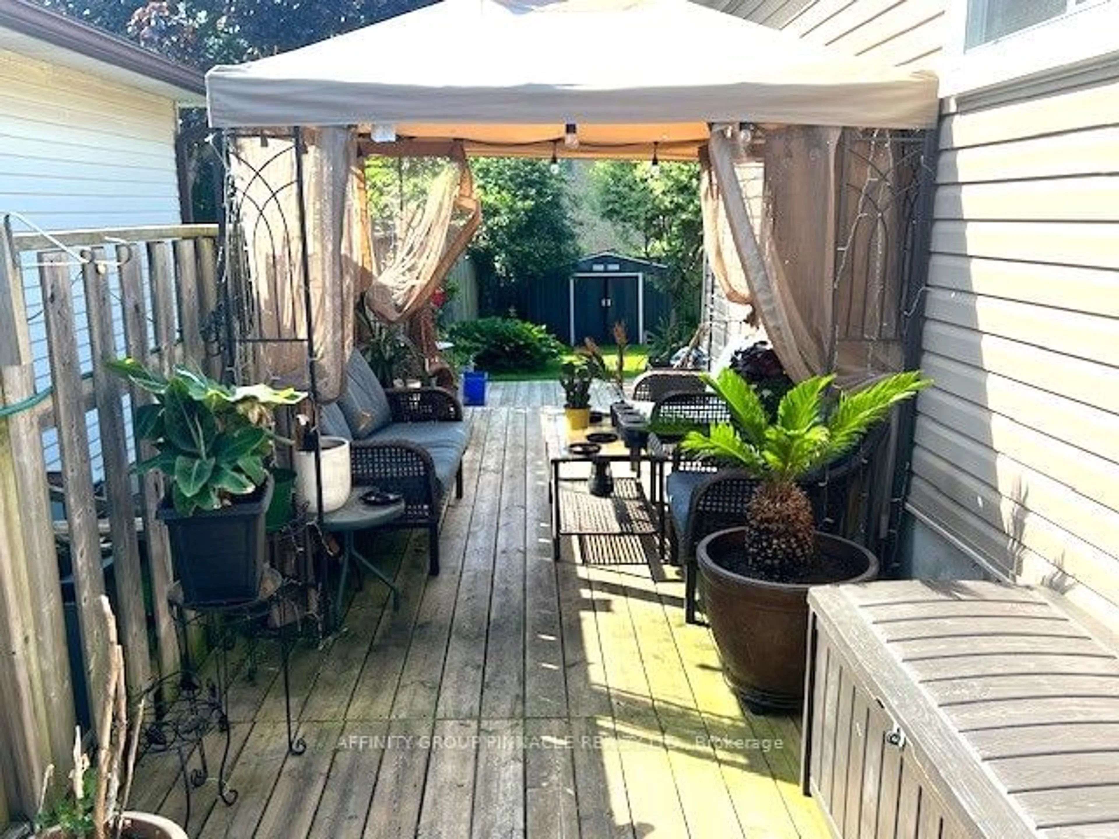 Patio for 1197 Eldorado Ave, Oshawa Ontario L1K 1E9