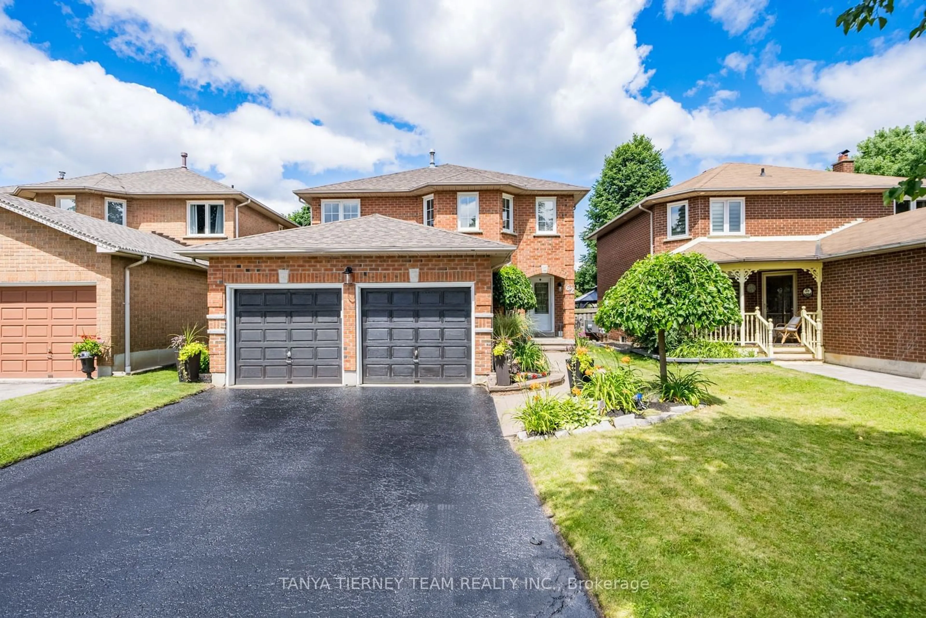 Frontside or backside of a home for 62 Wyndfield Cres, Whitby Ontario L1N 8L1