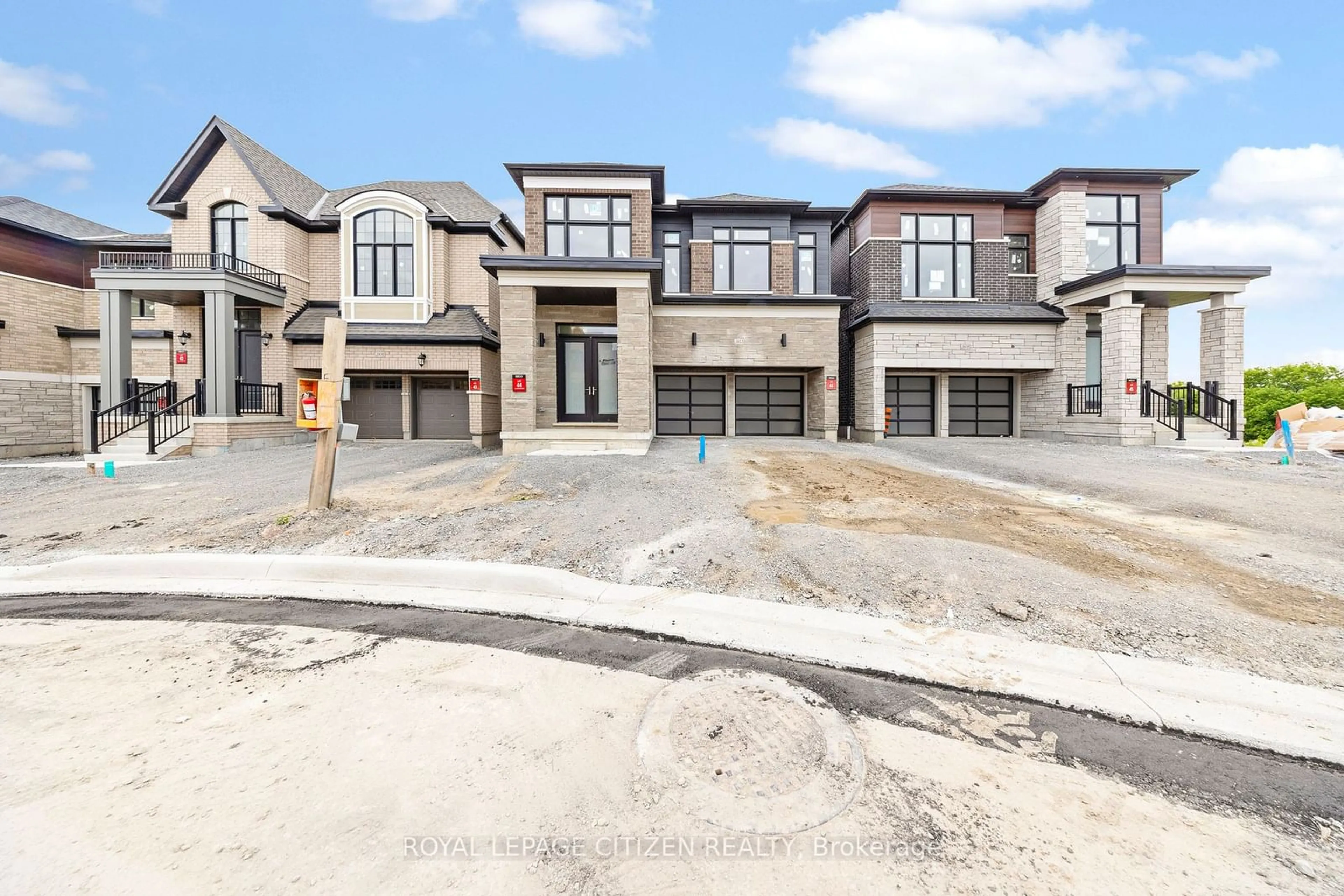 Home with brick exterior material for 1833 Irish Moss Sq, Pickering Ontario L1Y 0B4