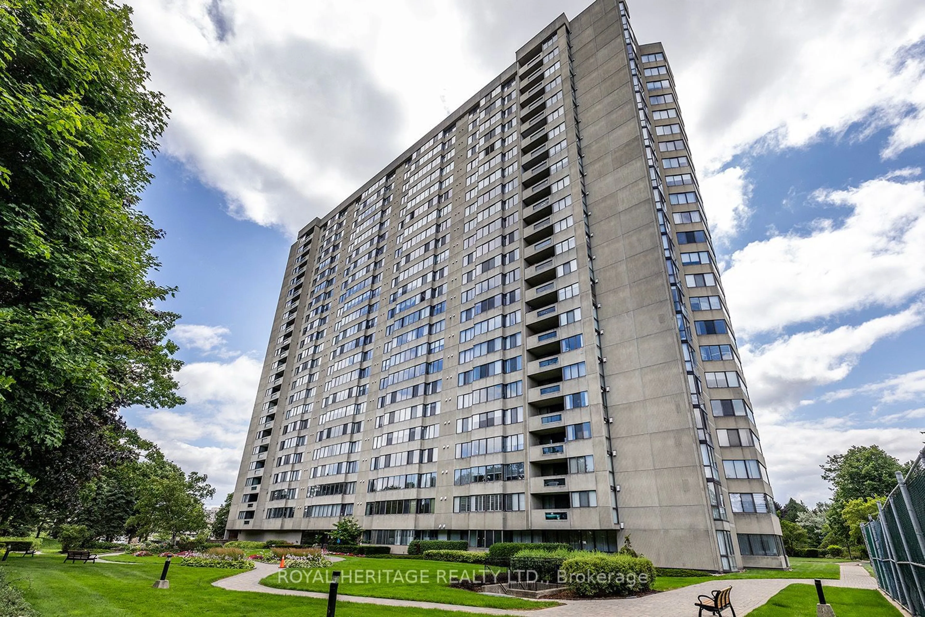 A pic from exterior of the house or condo for 2350 Bridletowne Circ #1105, Toronto Ontario M1W 3E6