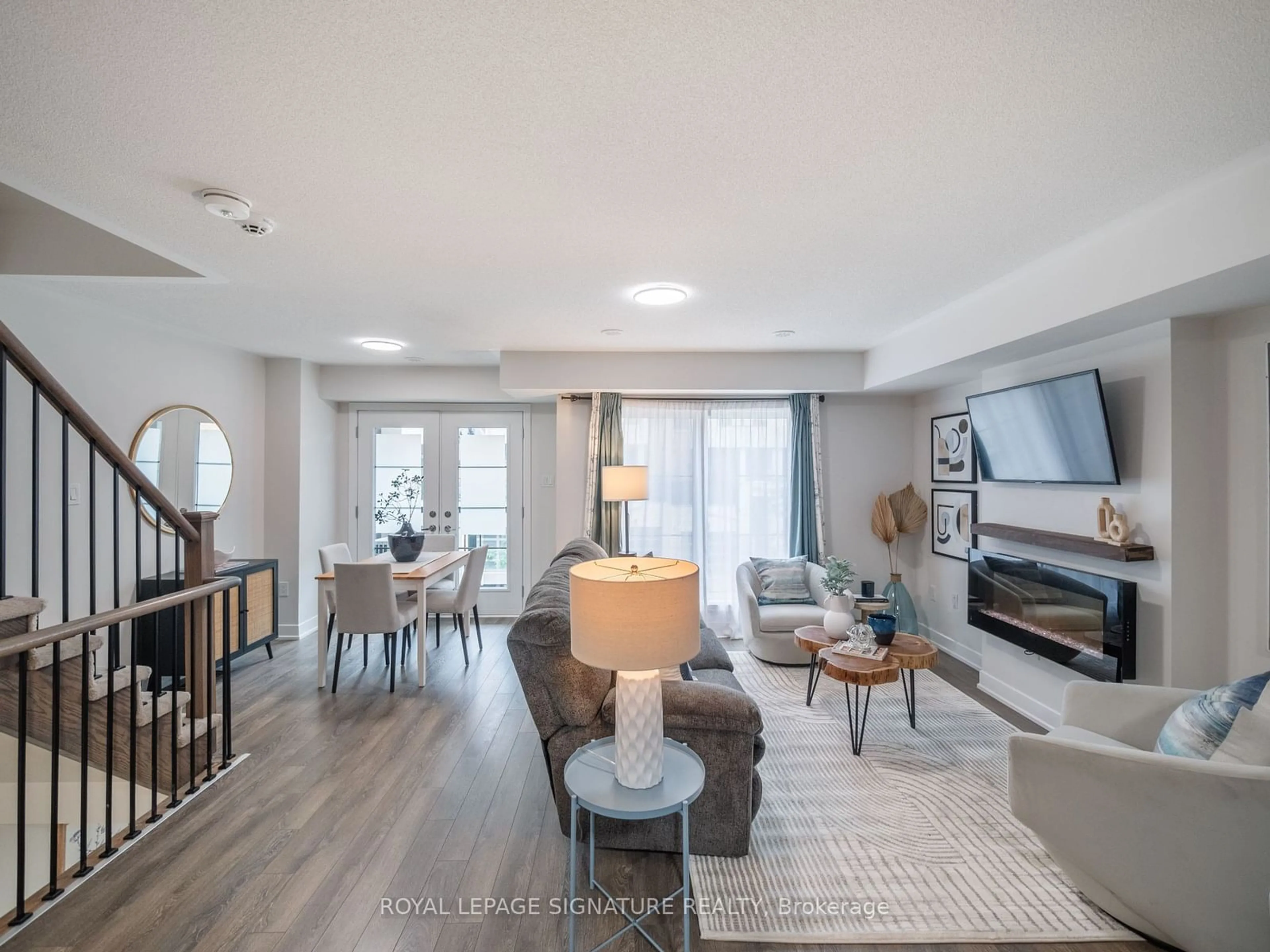 Living room for 50 Pallock Hill Way #34, Whitby Ontario L1R 0N5