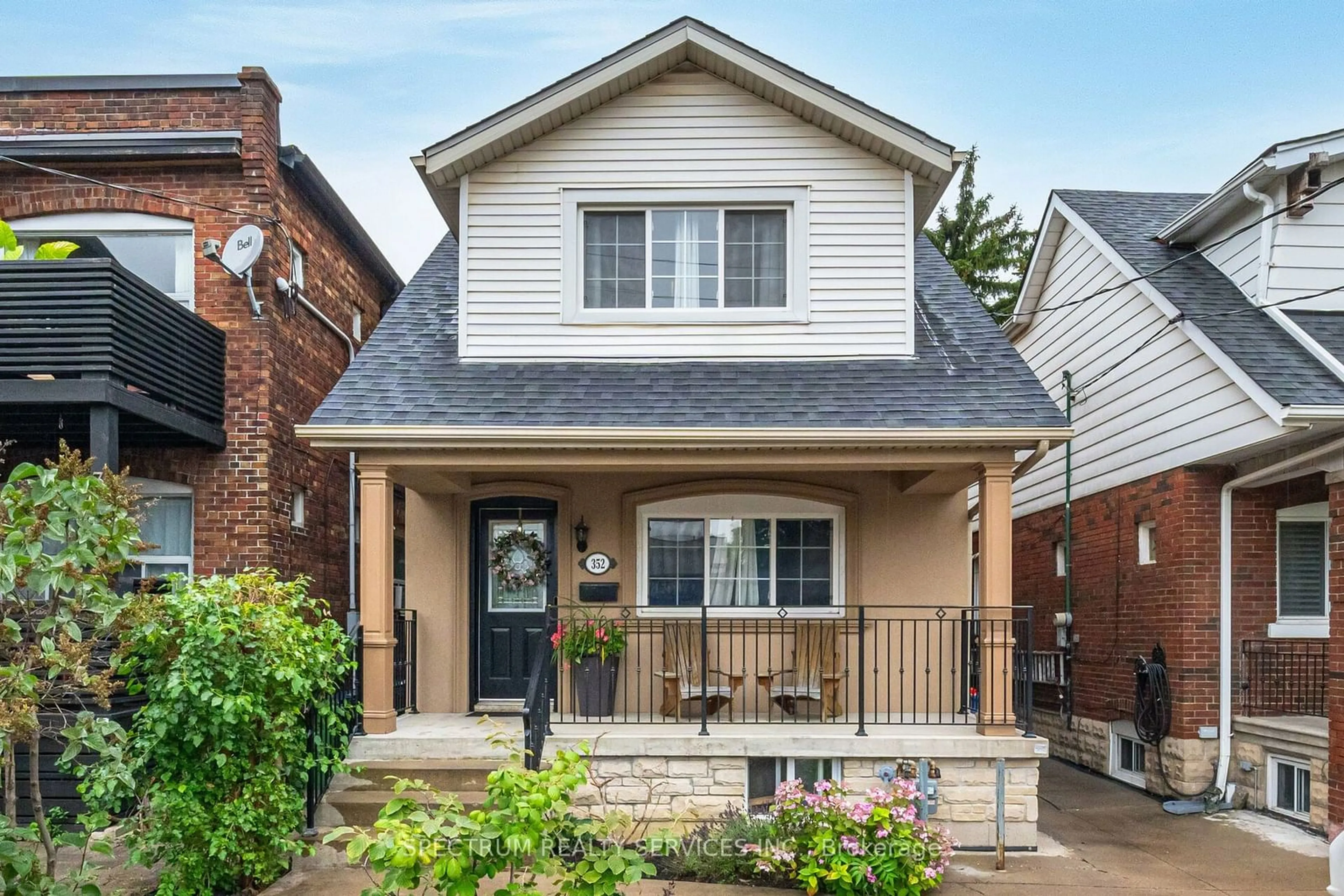 Home with brick exterior material for 352 Sammon Ave, Toronto Ontario M4J 2A5