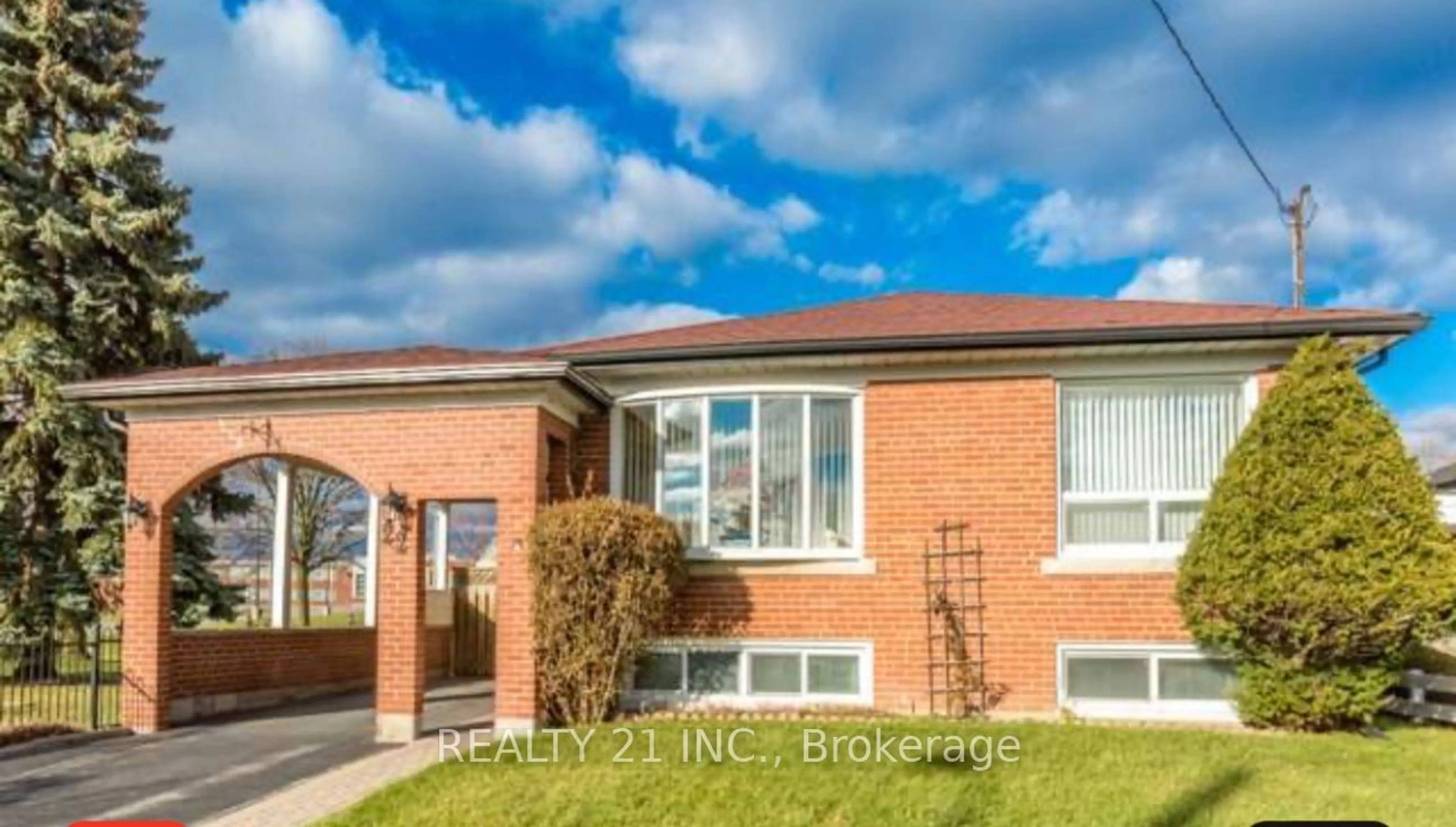 Home with brick exterior material for 22 Beran Dr, Toronto Ontario M1G 1G1