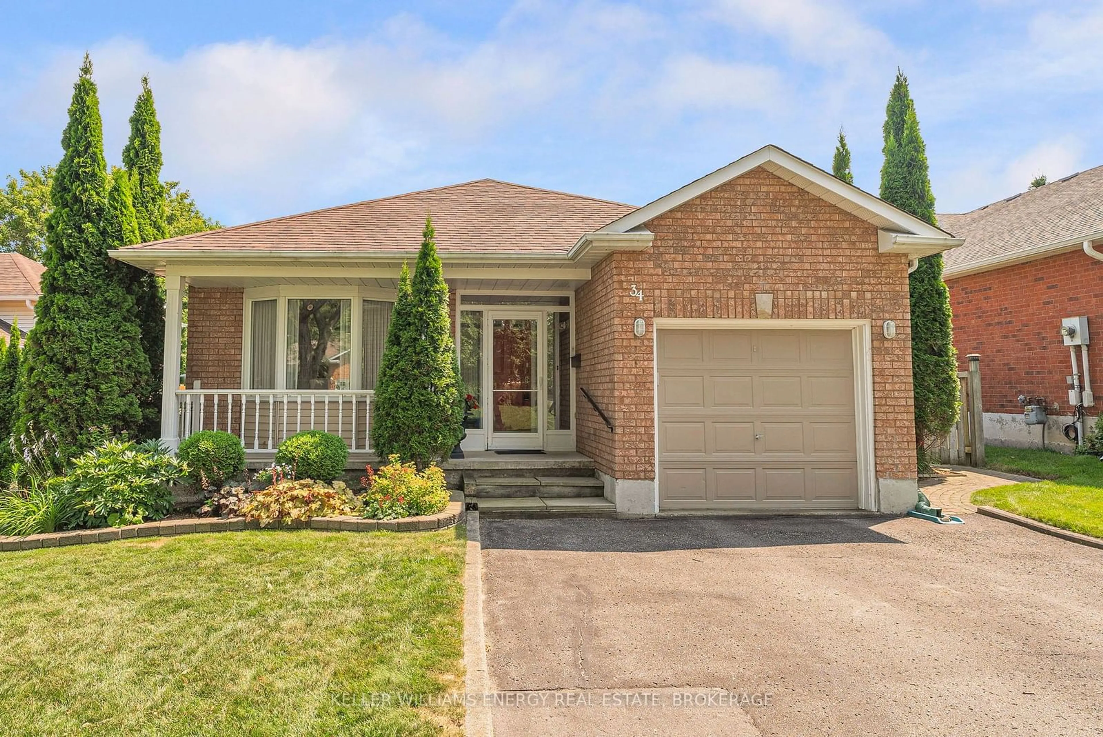 Home with brick exterior material for 34 Foster Creek Dr, Clarington Ontario L1B 1G2