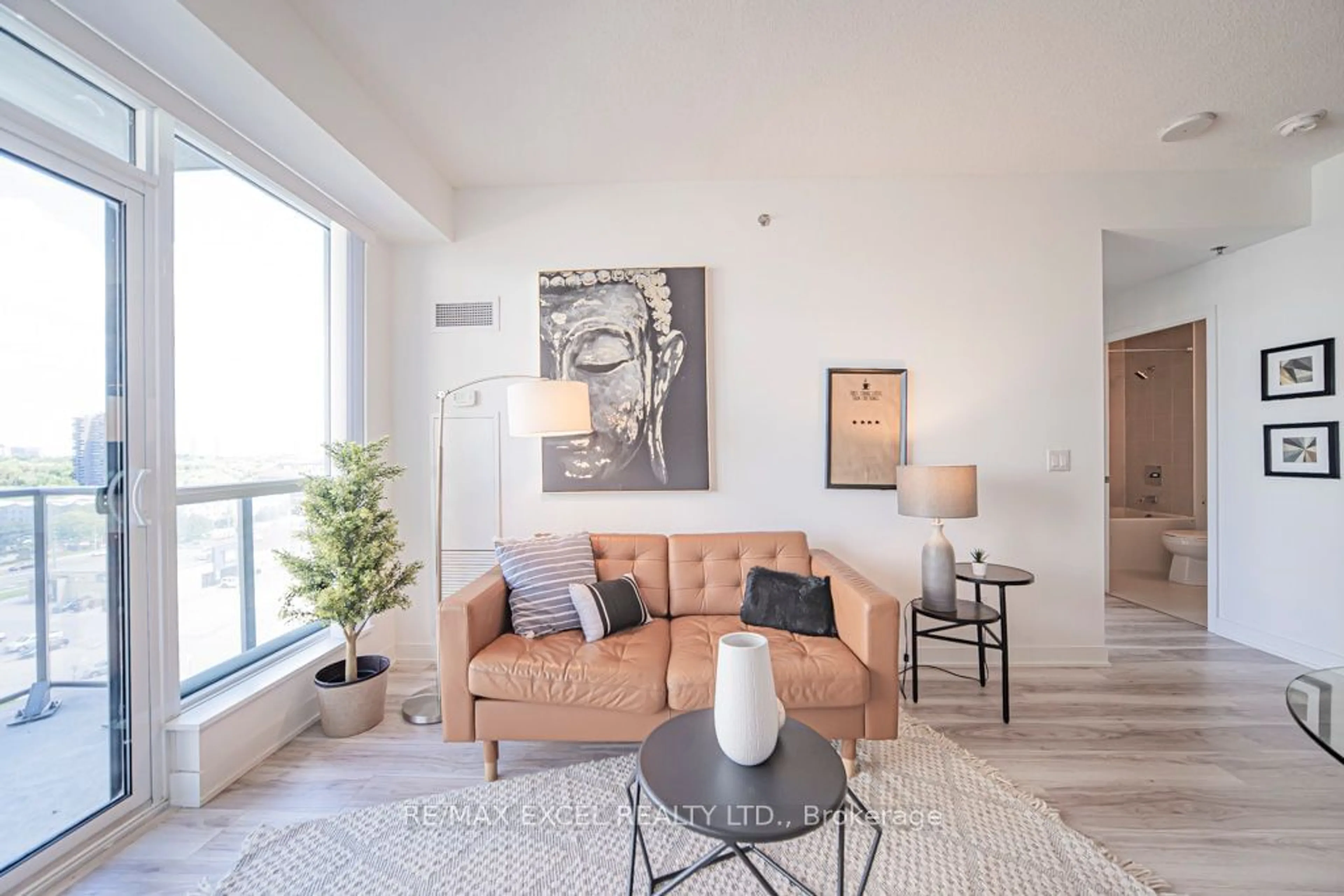 Living room for 195 BONIS Ave #908, Toronto Ontario M1T 0A5