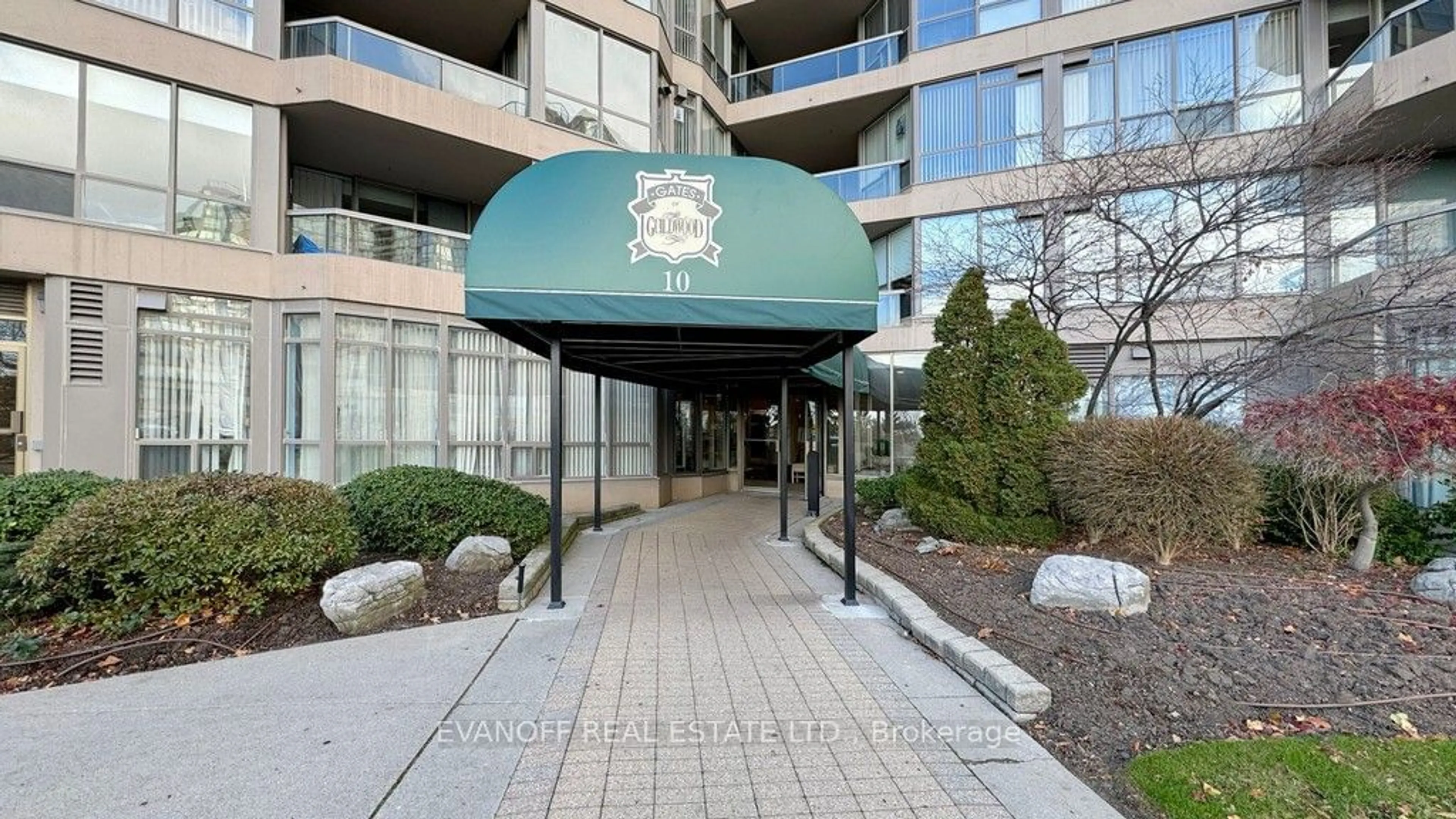 A pic from exterior of the house or condo for 10 Guildwood Pkwy #330A, Toronto Ontario M1E 5B5