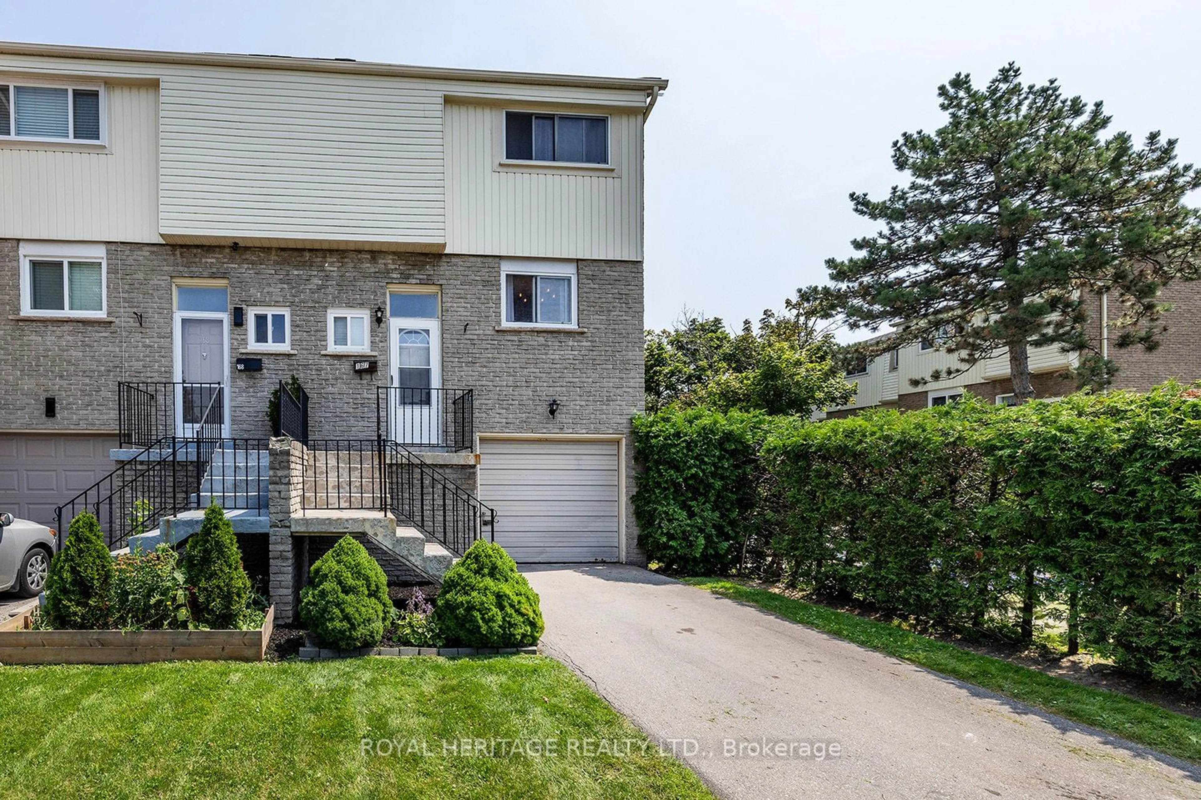 A pic from exterior of the house or condo for 1915 Denmar Rd #167, Pickering Ontario L1V 3E1
