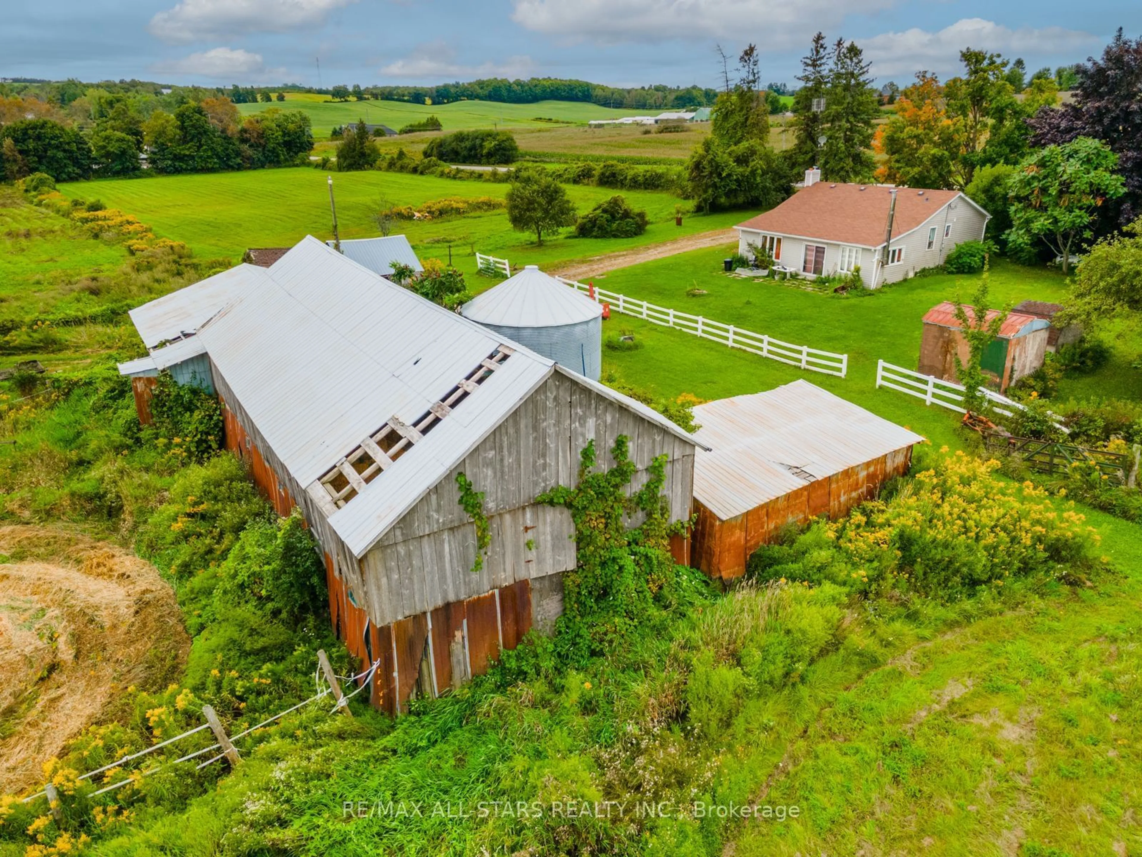 Shed for 12251 Old Simcoe Rd, Scugog Ontario L9L 1B3