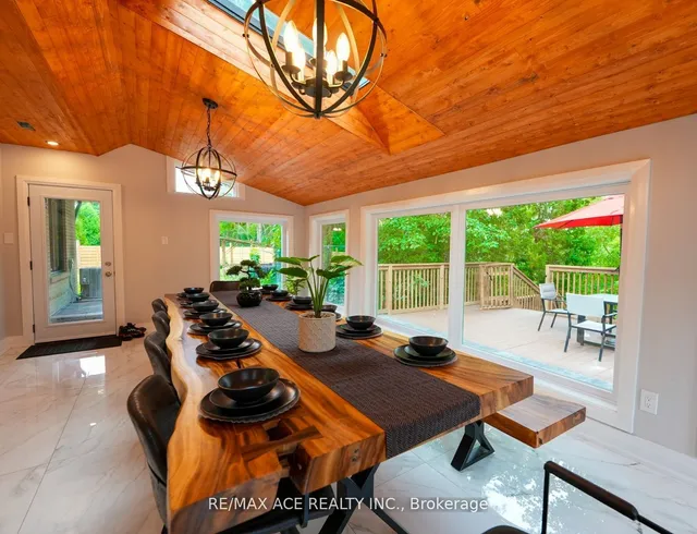 Additional property image - 2270 Meadowvale Rd