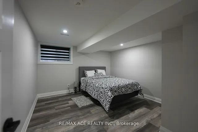 Additional property image - 2270 Meadowvale Rd