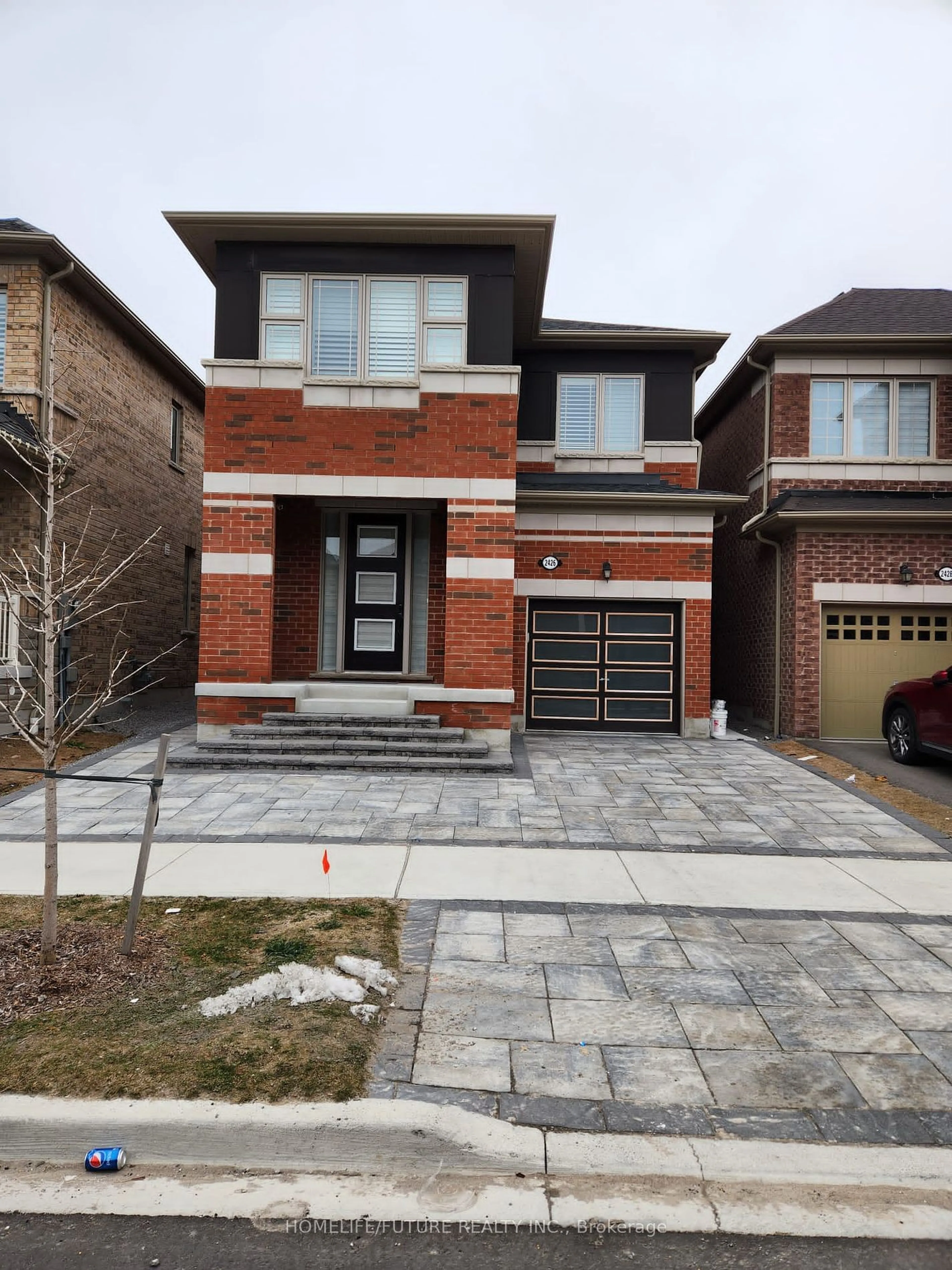 Home with brick exterior material for 2426 Hibiscus Dr, Pickering Ontario L1X 0G7