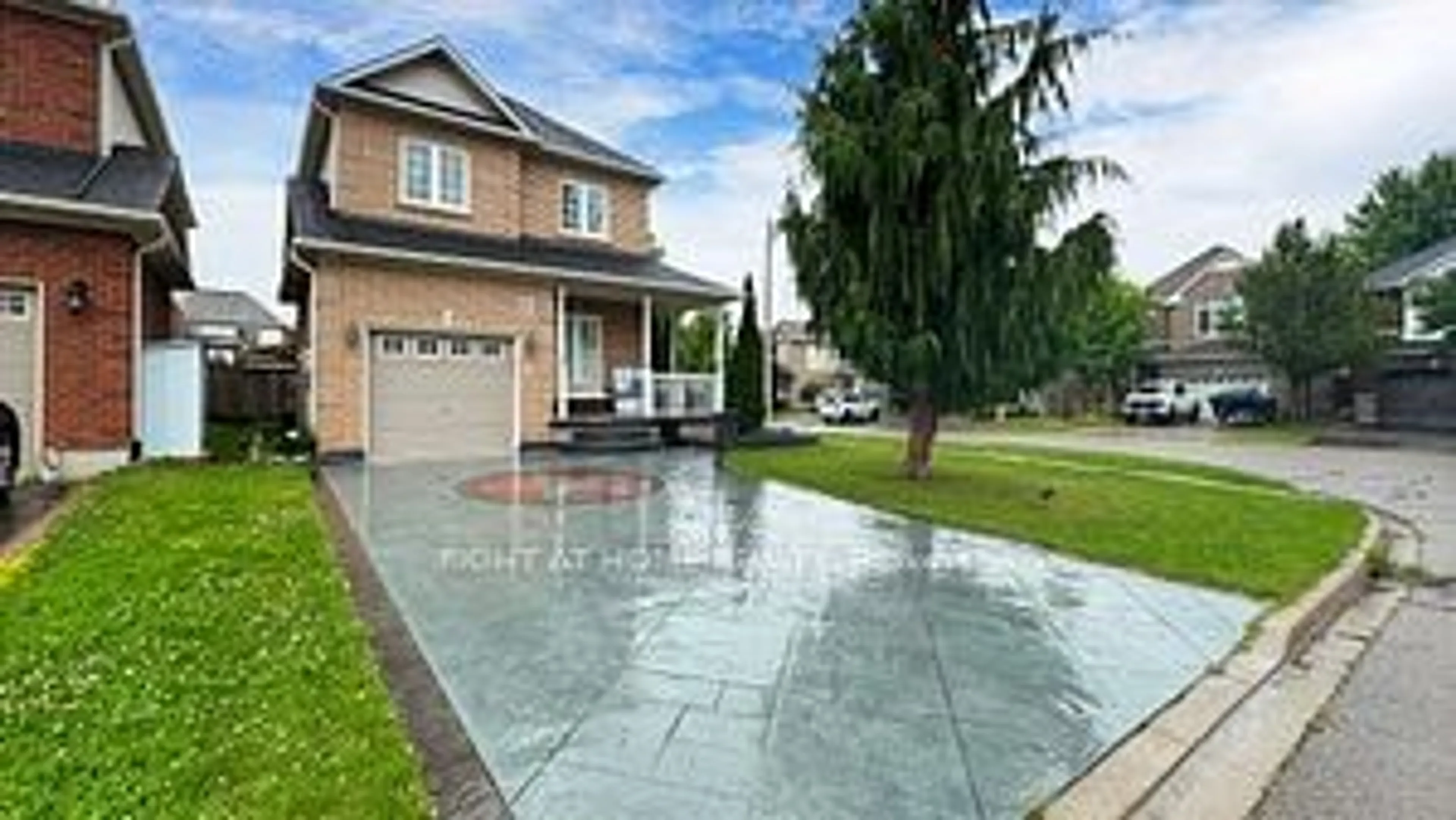 Frontside or backside of a home for 265 Cornish Dr, Clarington Ontario L1E 3H1