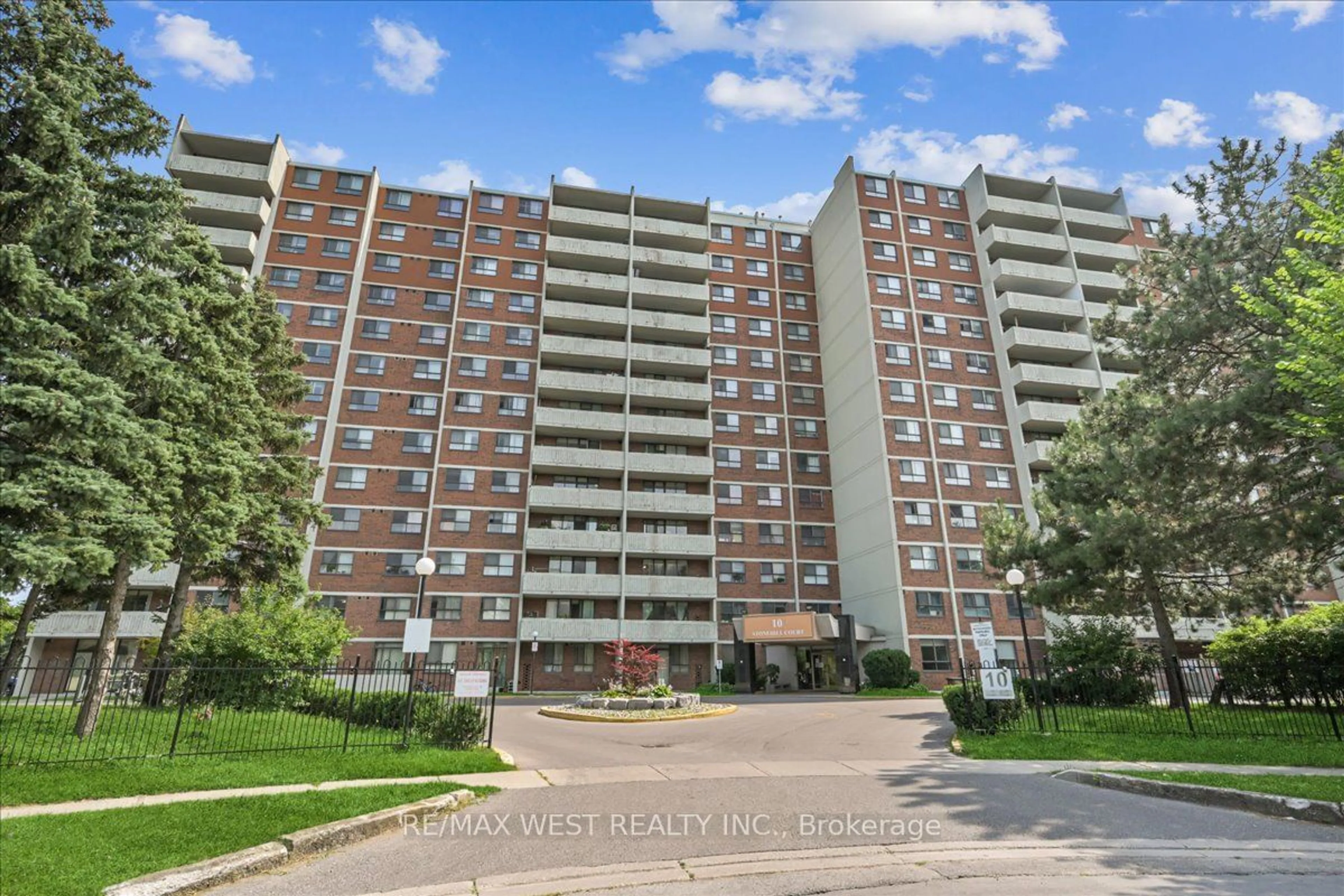 A pic from exterior of the house or condo for 10 Stonehill Crt #1205, Toronto Ontario M1W 2X8