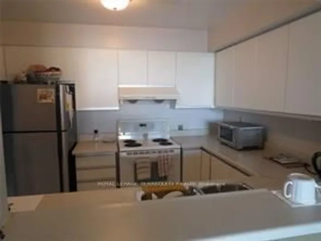 Additional property image - 410 Mclevin Ave Unit 1407