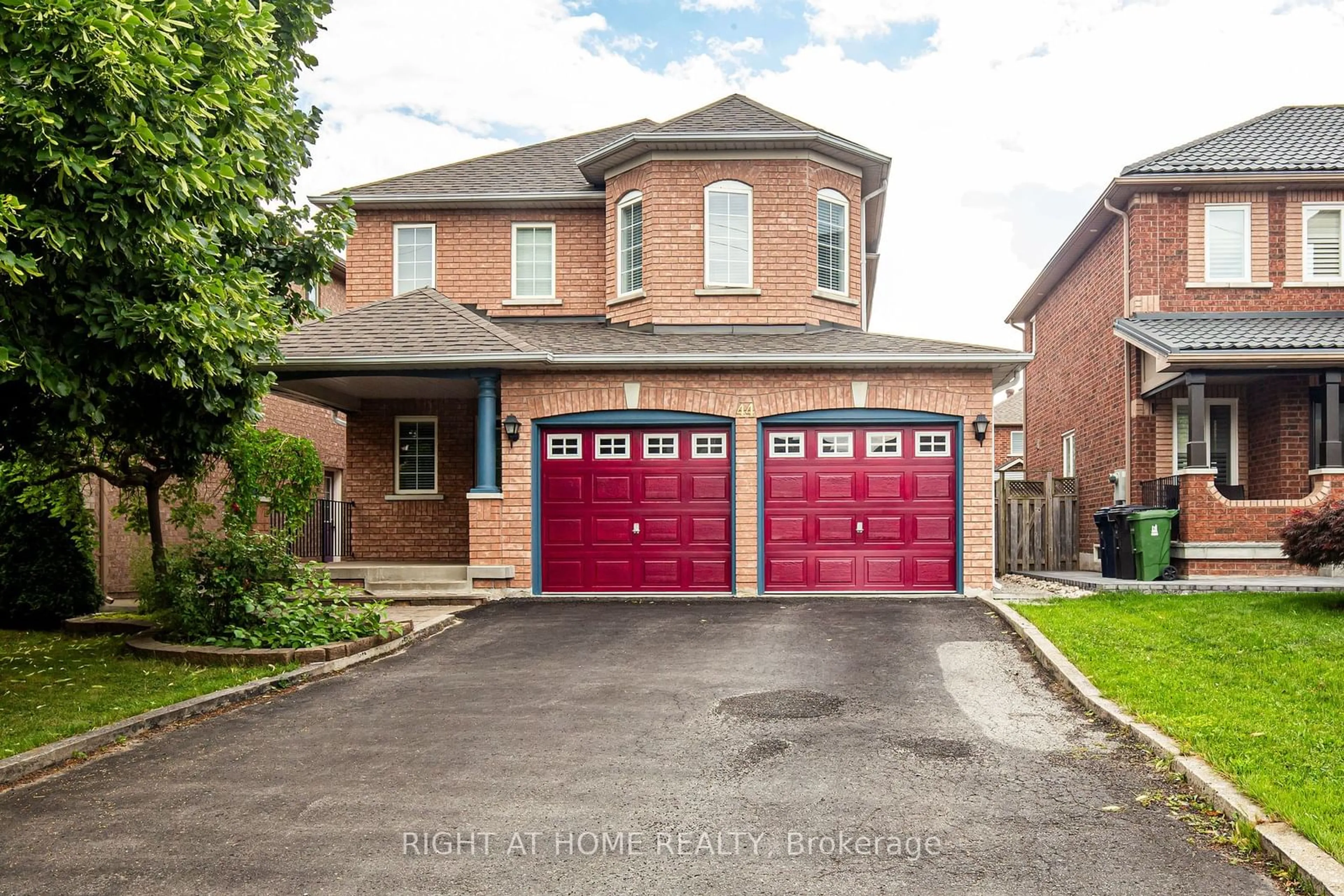 Home with brick exterior material for 44 Candlebrook Cres, Toronto Ontario M1W 4B4