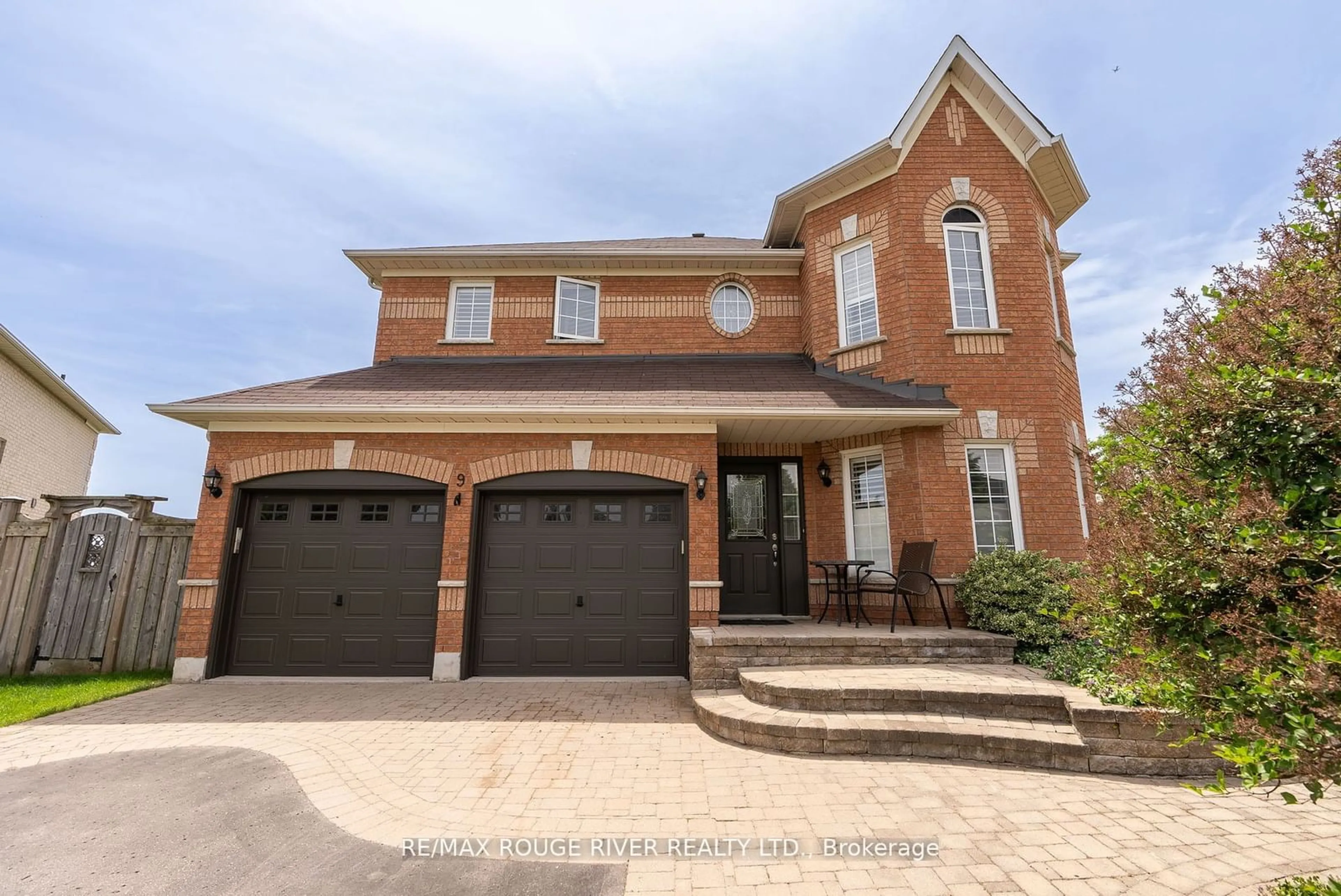 Home with brick exterior material for 9 Nadia Crt, Whitby Ontario L1P 1V3